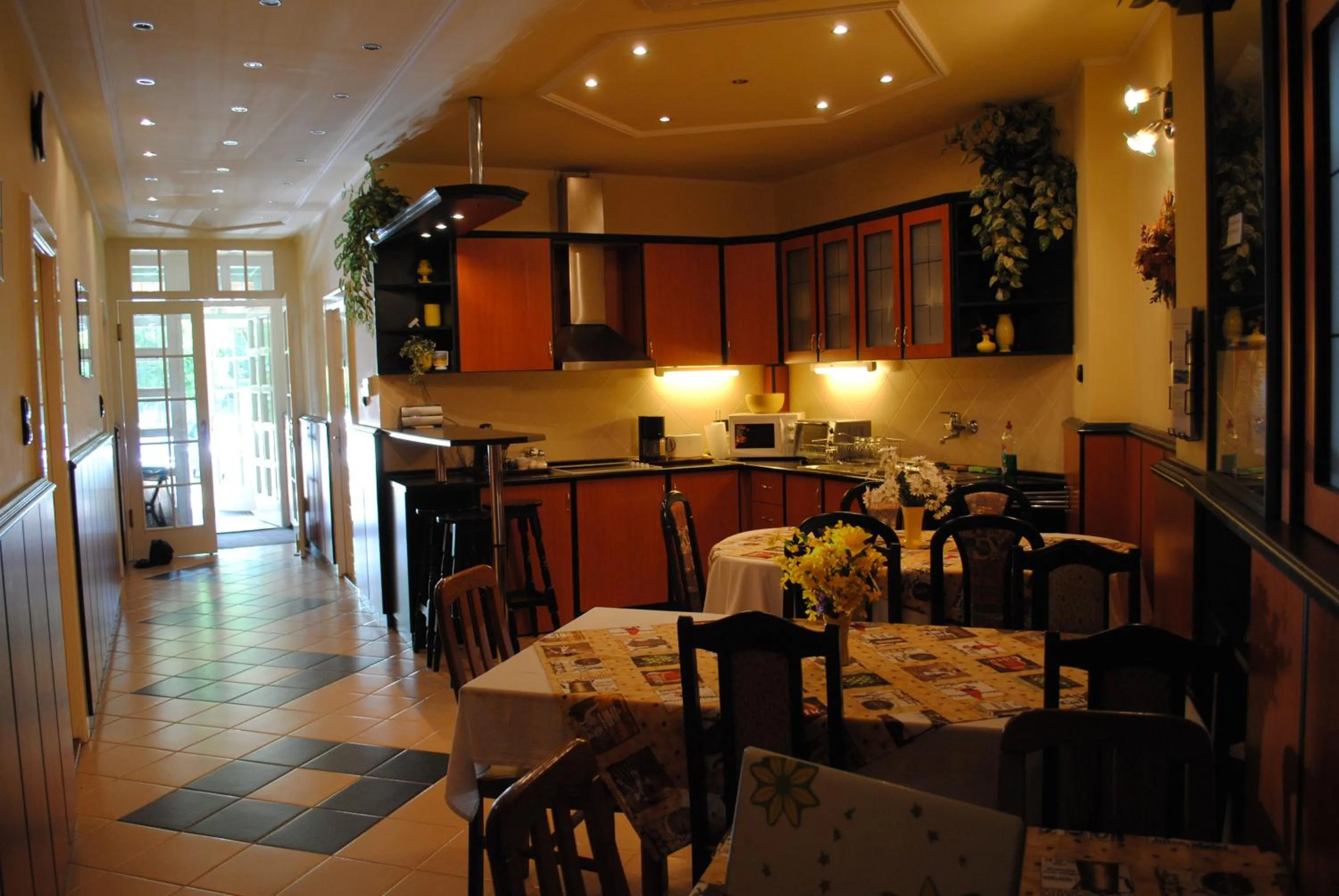 Restaurant/places to eat in Family Apartman