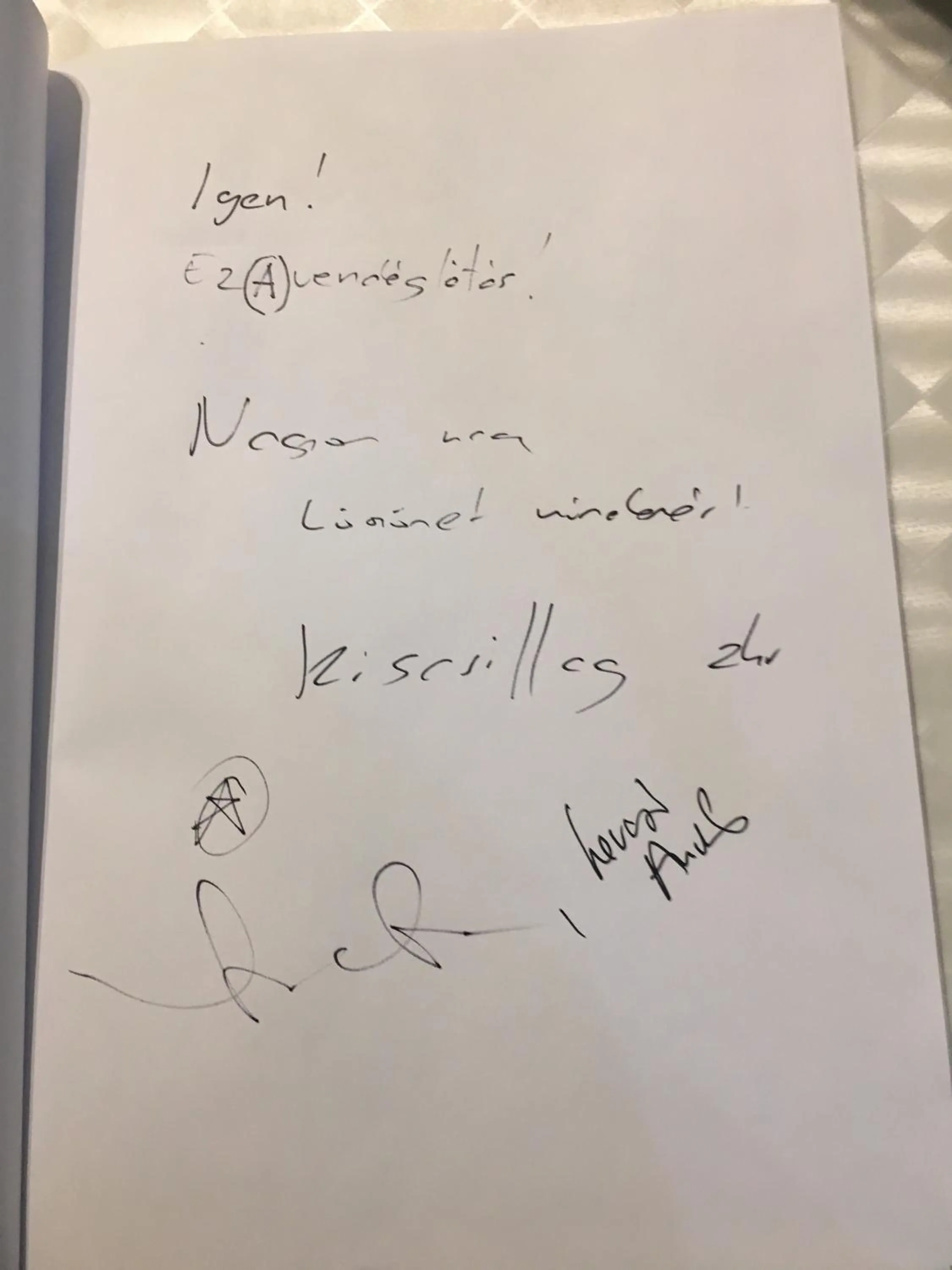 Certificate/Award in Family Apartman