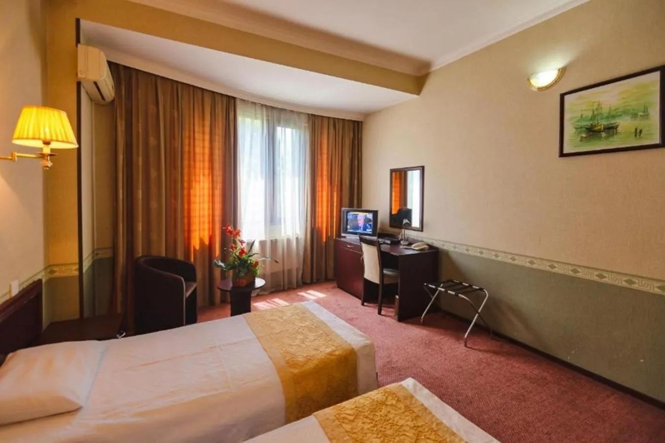 Photo of the whole room, Bed in Diplomat Suites Hotel