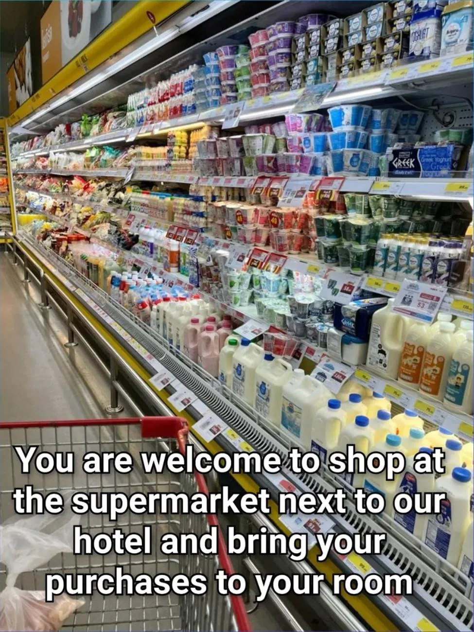 Shopping Area in Diplomat Suites Hotel