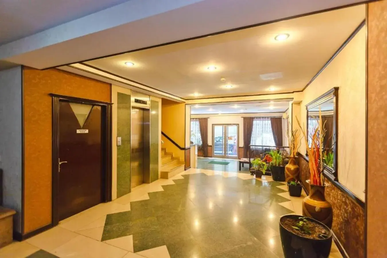 Lobby or reception in Diplomat Suites Hotel Lobby or reception in Diplomat Suites Hotel