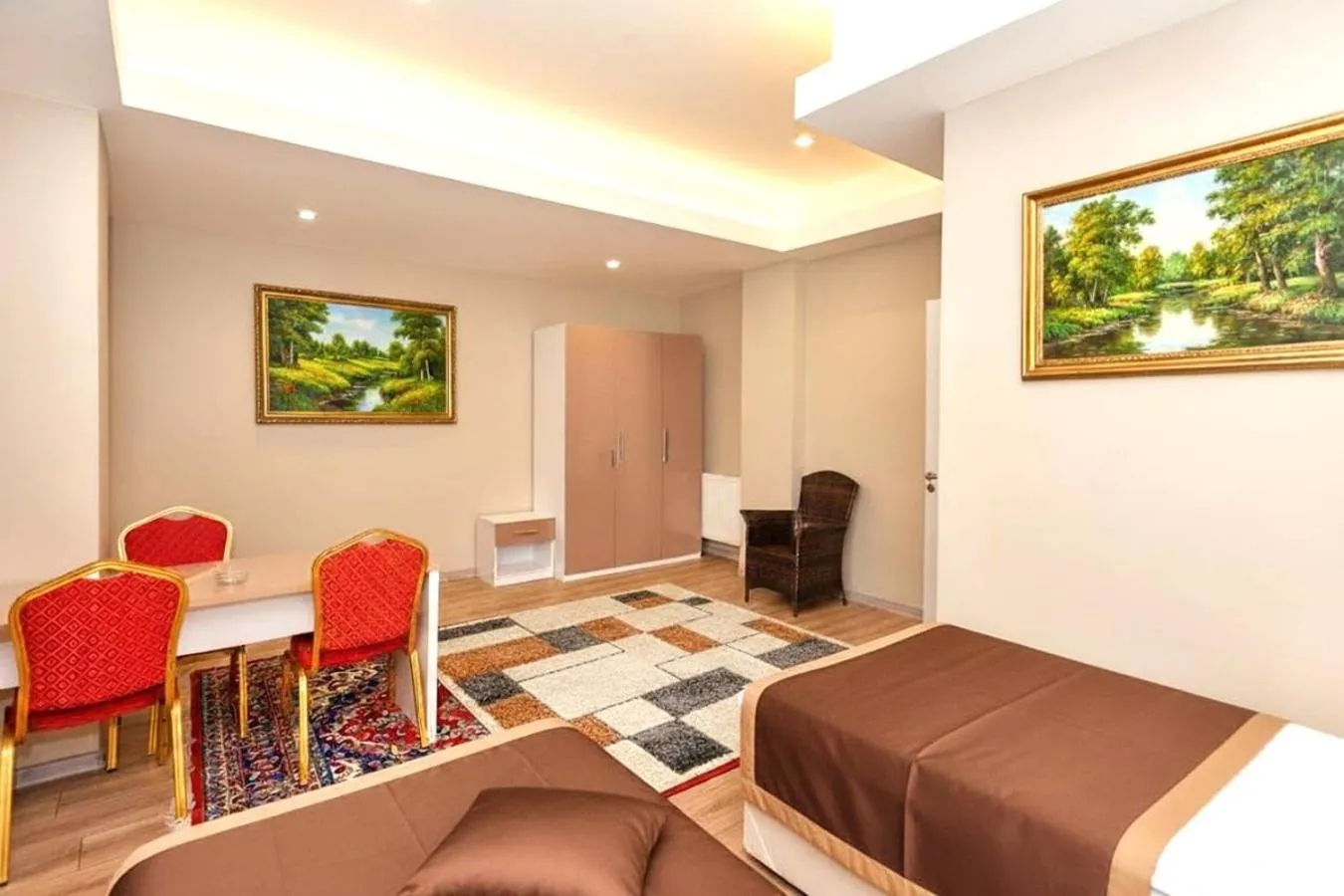 Photo of the whole room in Diplomat Suites Hotel