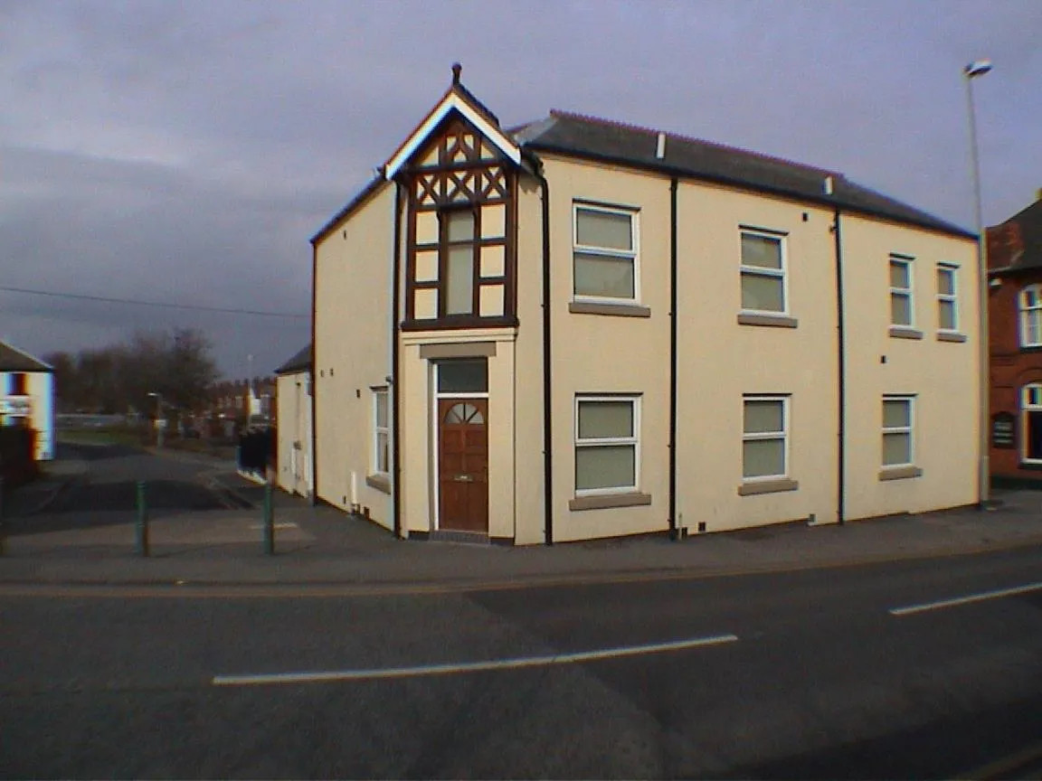 Earle House Serviced Apartments