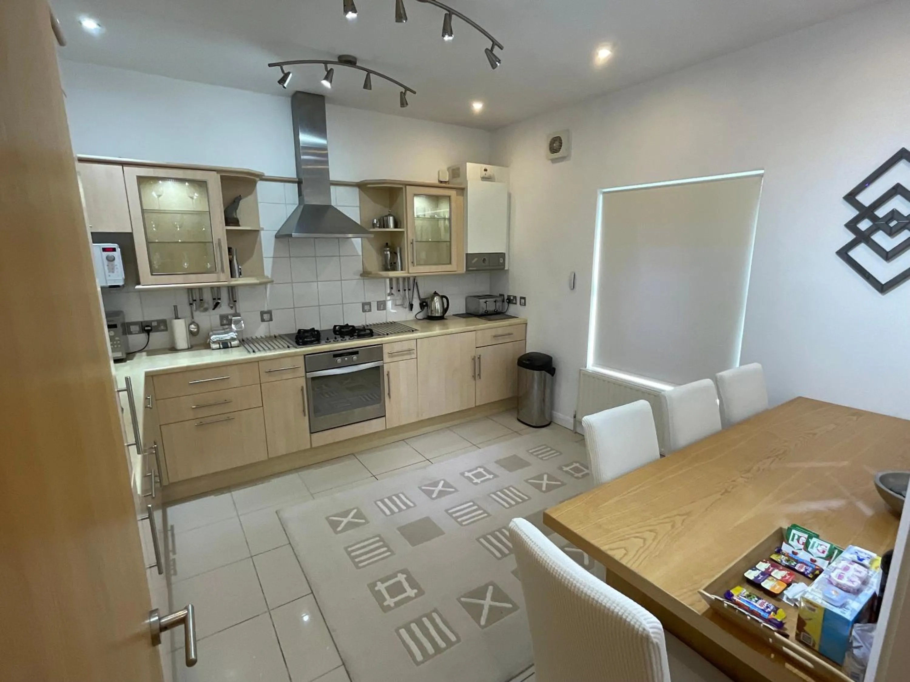 kitchen in Earle House Serviced Apartments