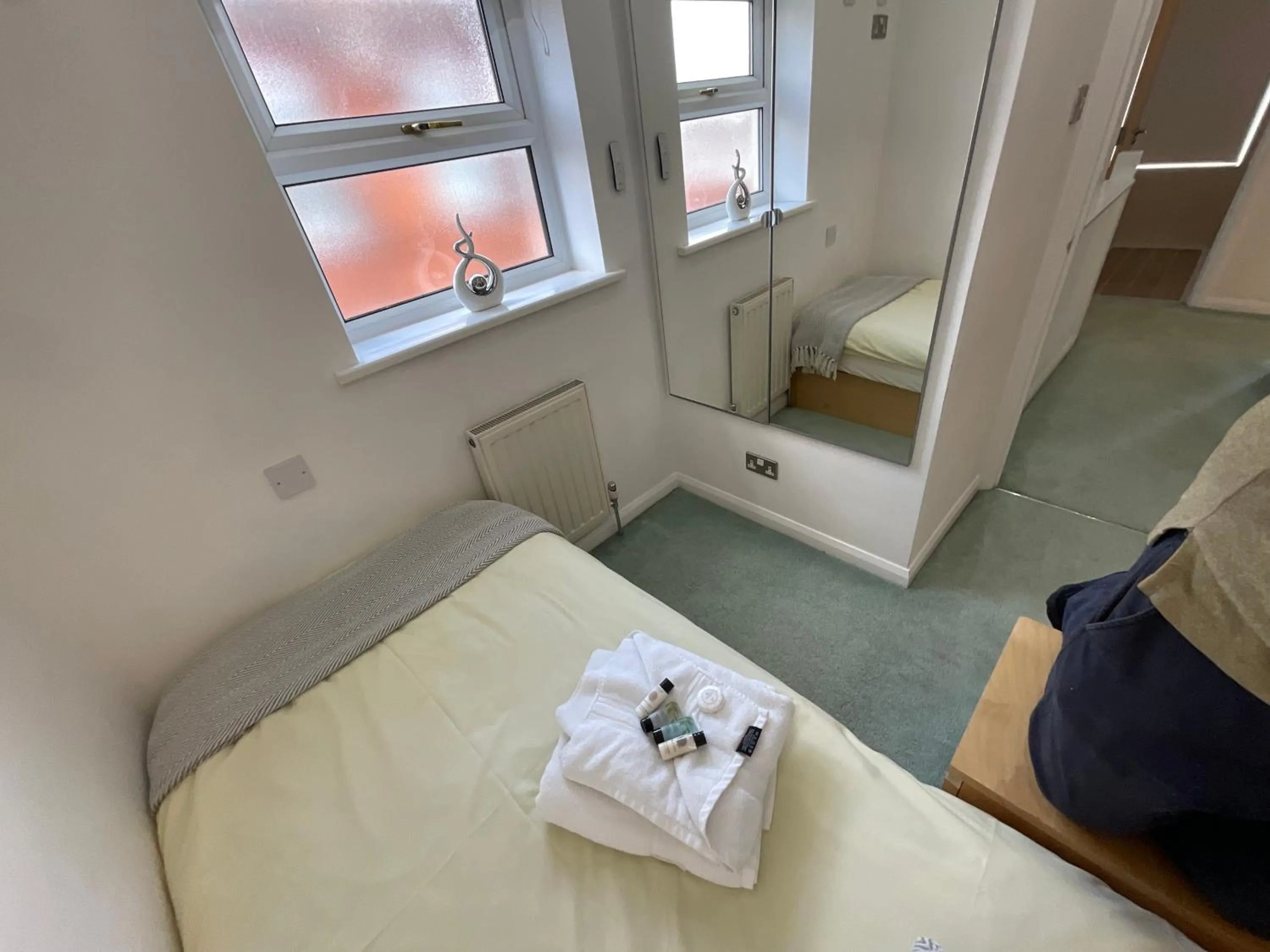 Bed in Earle House Serviced Apartments