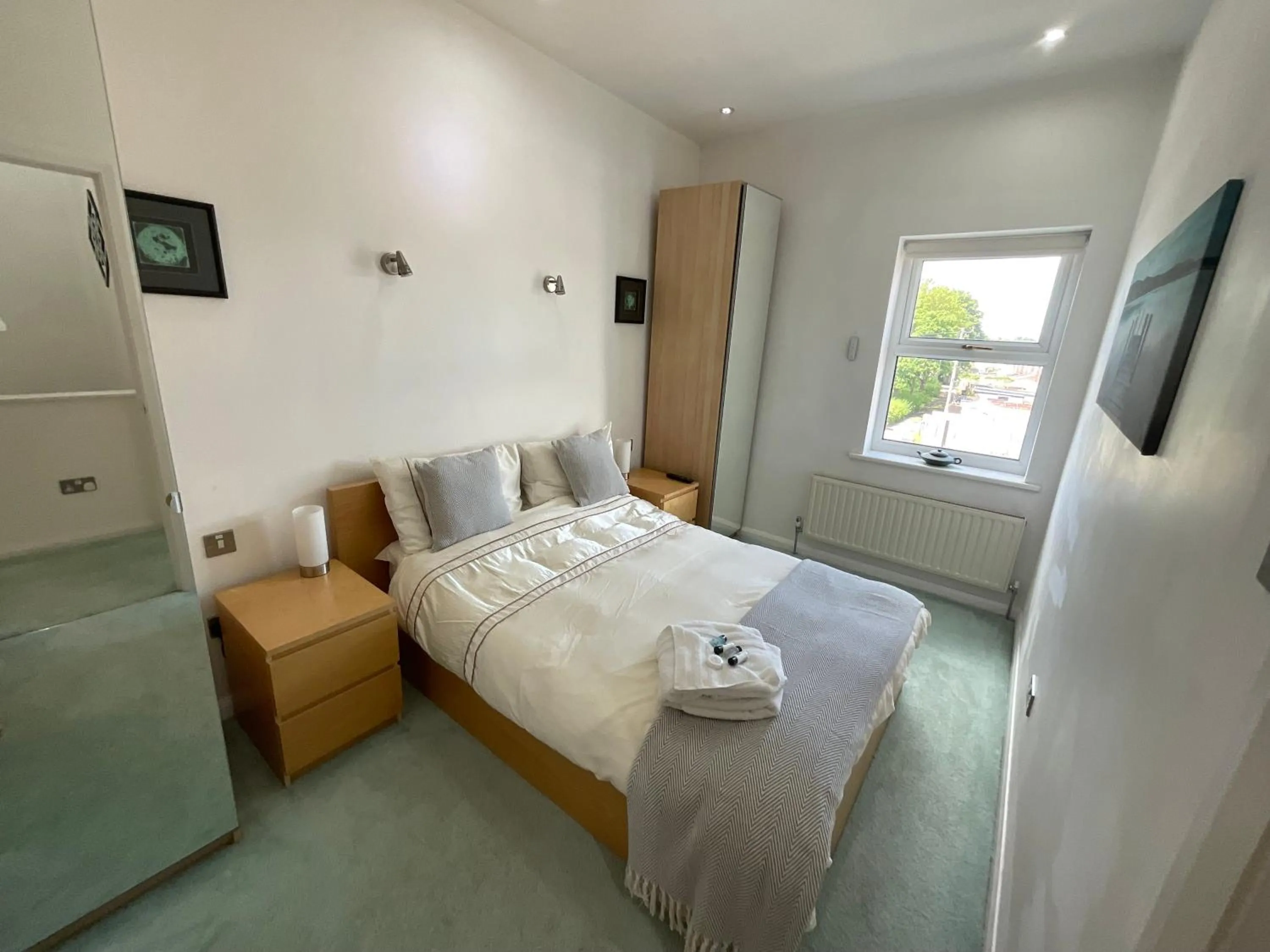 Bed in Earle House Serviced Apartments