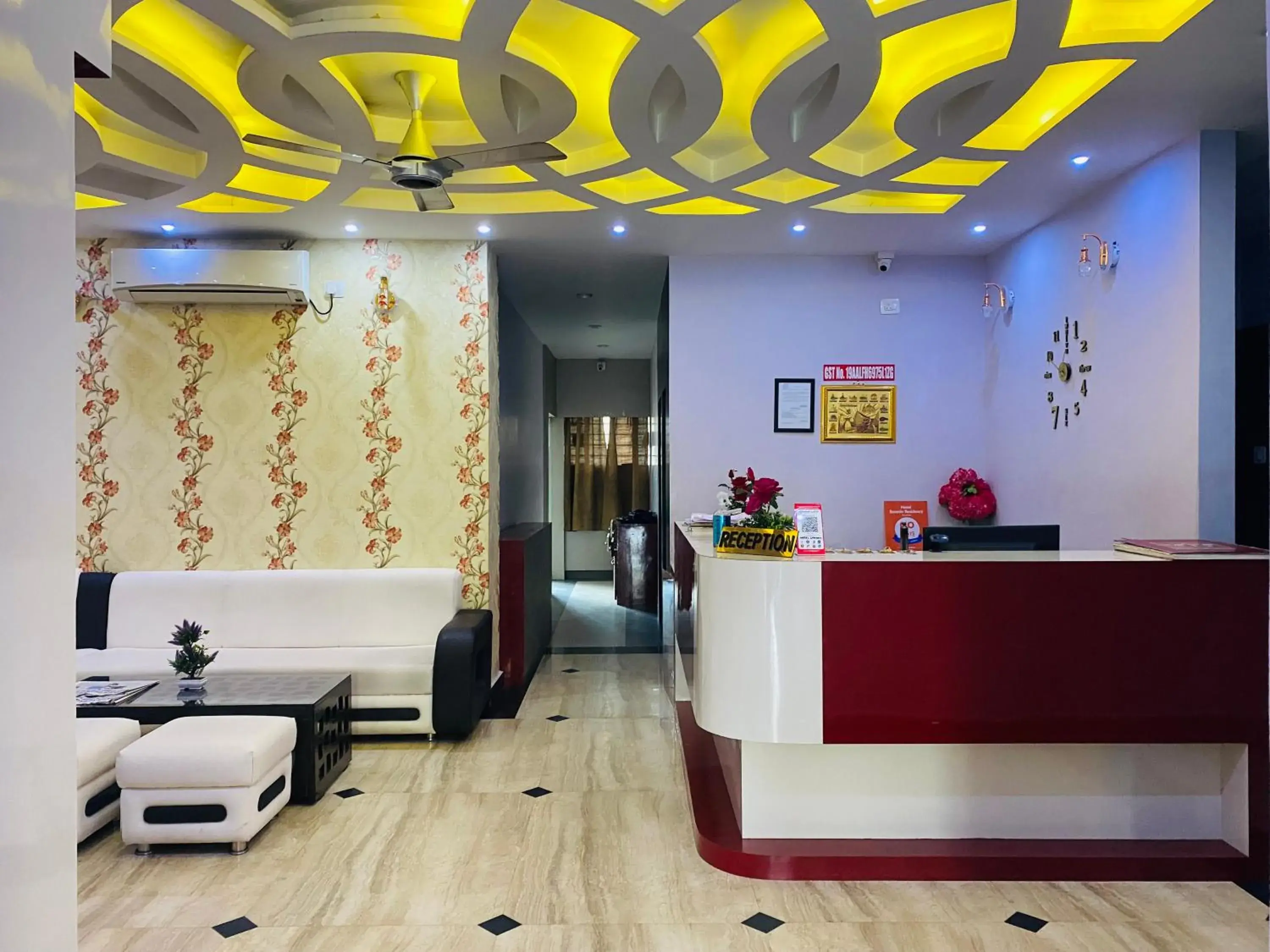 Hotel Saayein Residency Hotel Saayein Residency