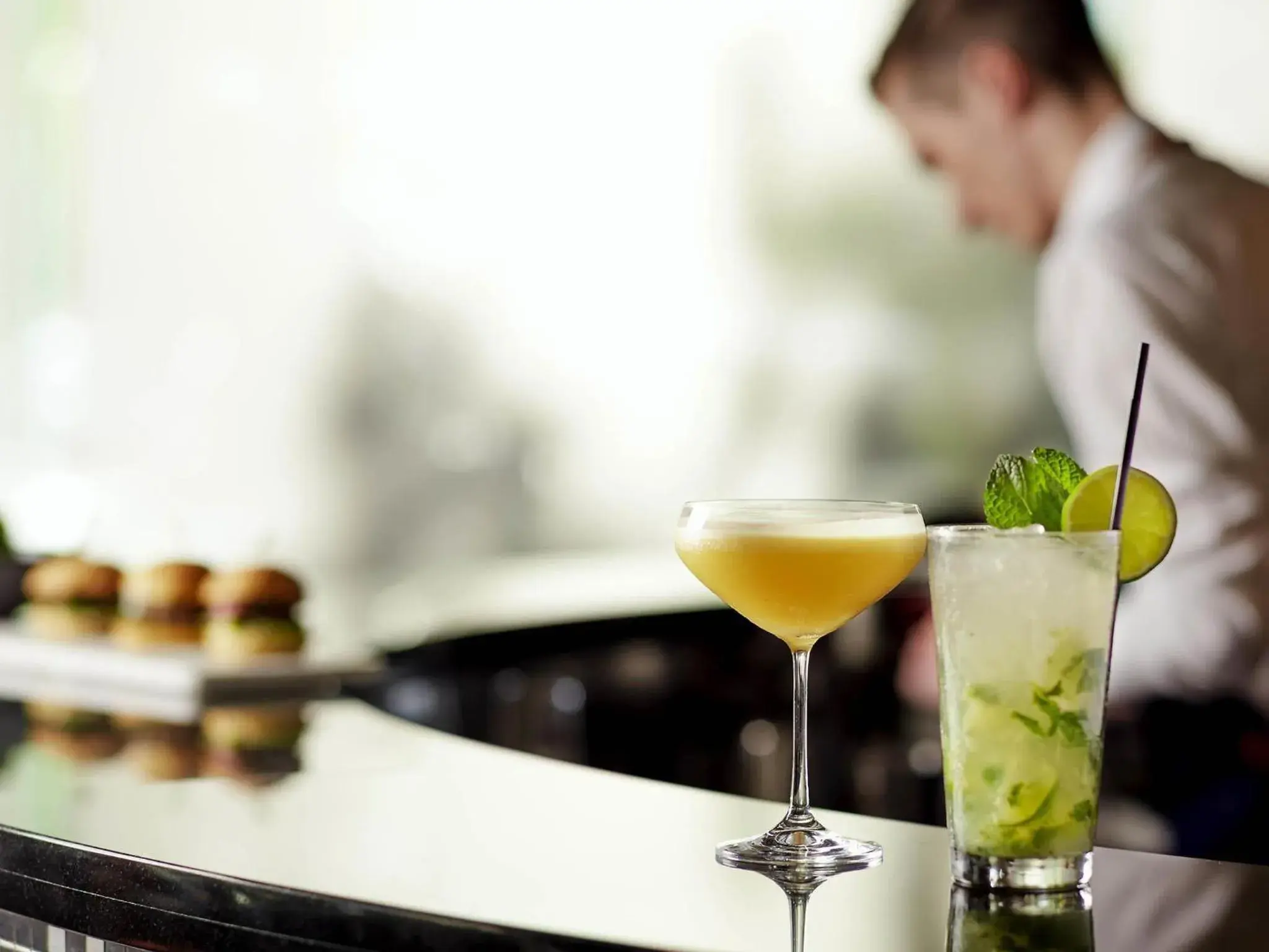 Lounge or bar in Mercure Melbourne Albert Park Lounge or bar in Mercure Melbourne Albert Park