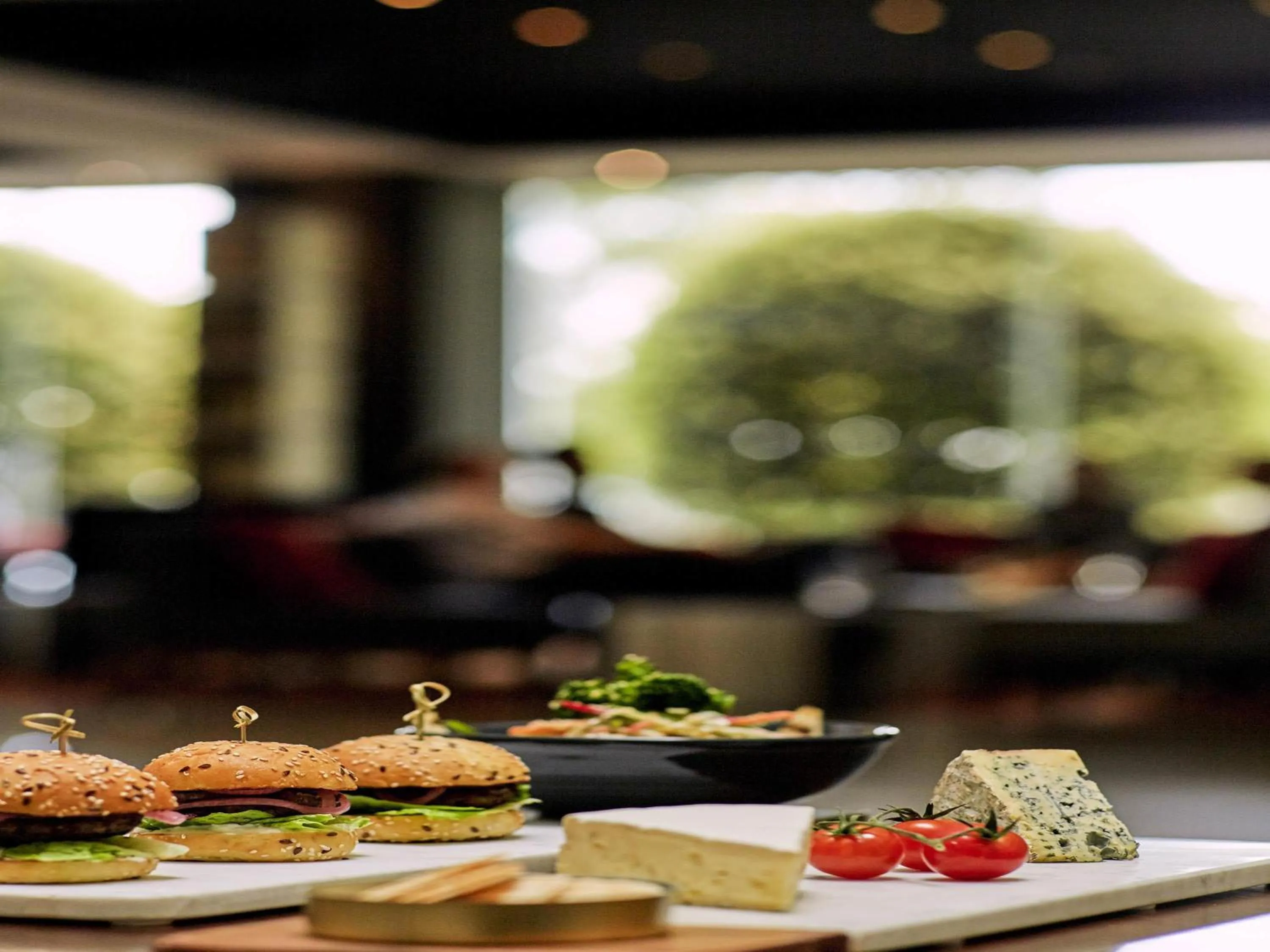 Lounge or bar in Mercure Melbourne Albert Park