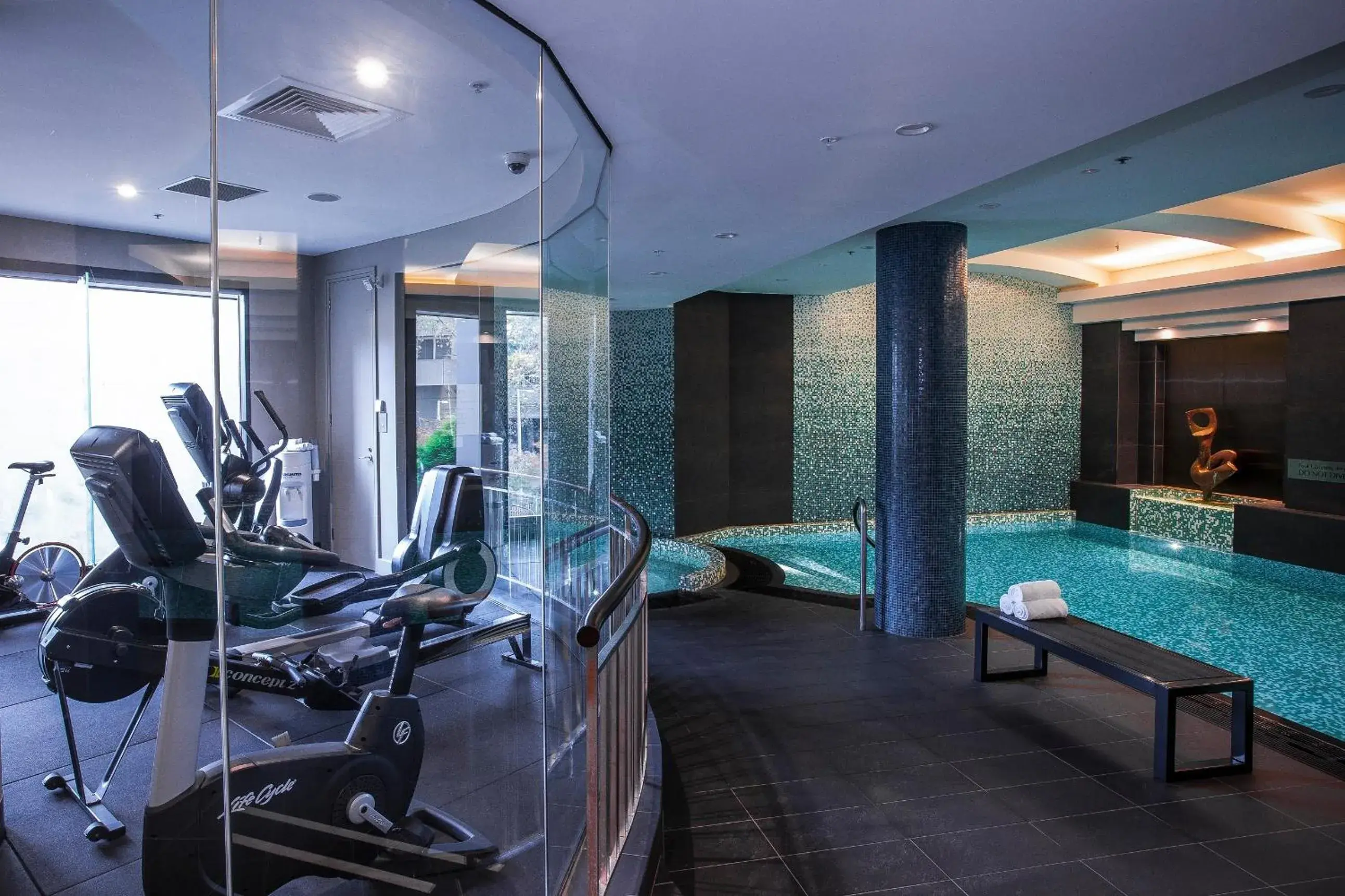 Fitness centre/facilities in Quay West Suites Melbourne Fitness centre/facilities in Quay West Suites Melbourne