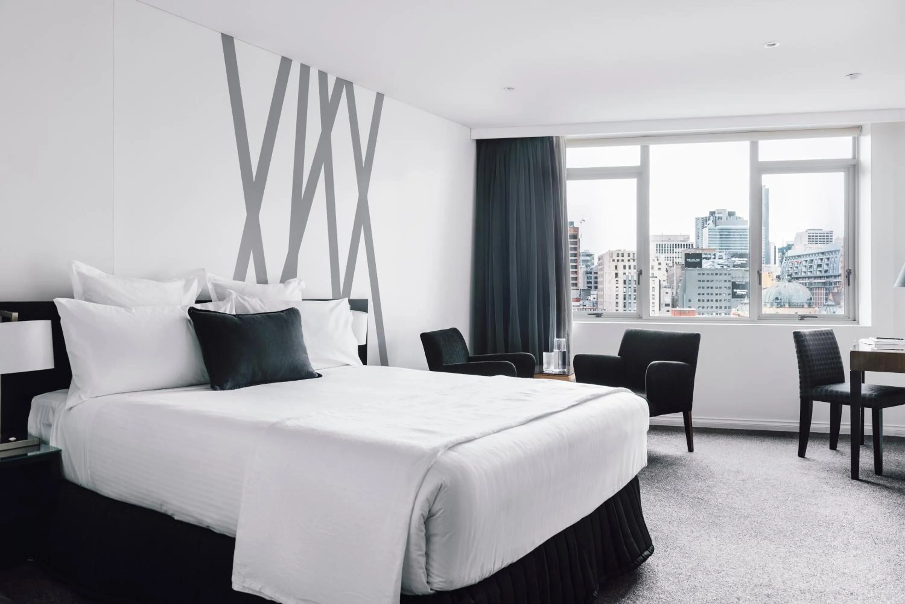 Bed in Quay West Suites Melbourne