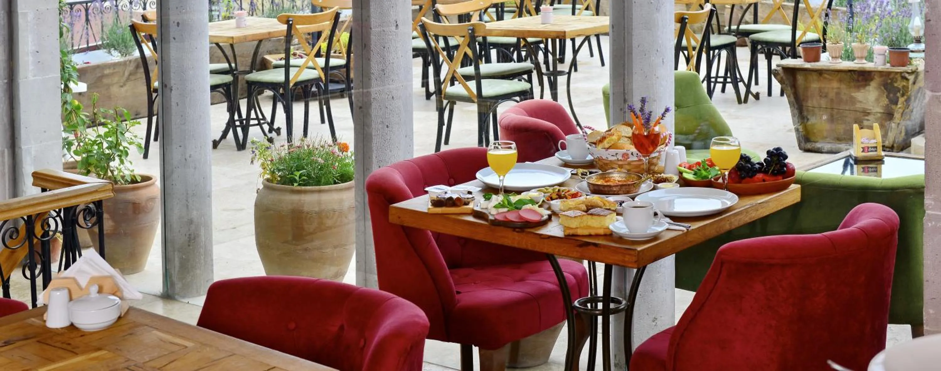 Breakfast in Caftan Cave Suites