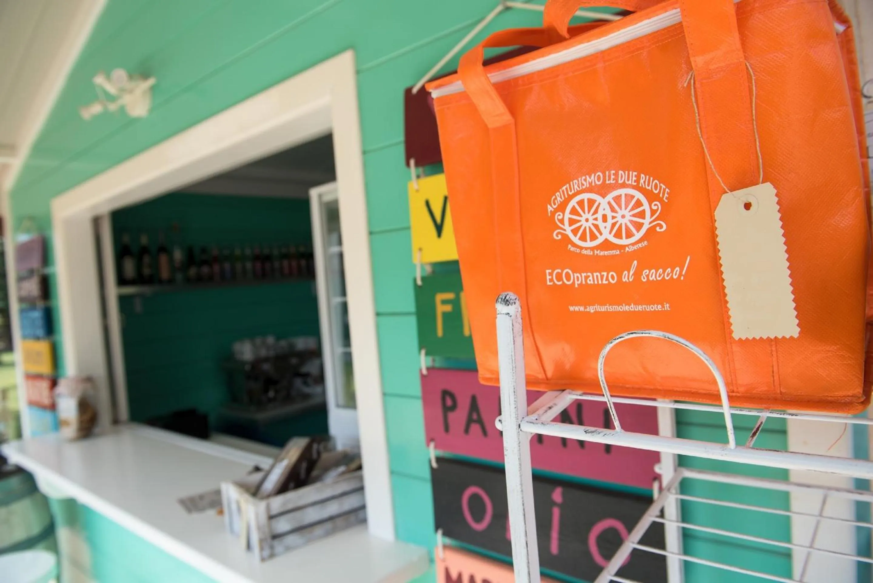 On-site shops in Country Resort Le Due Ruote