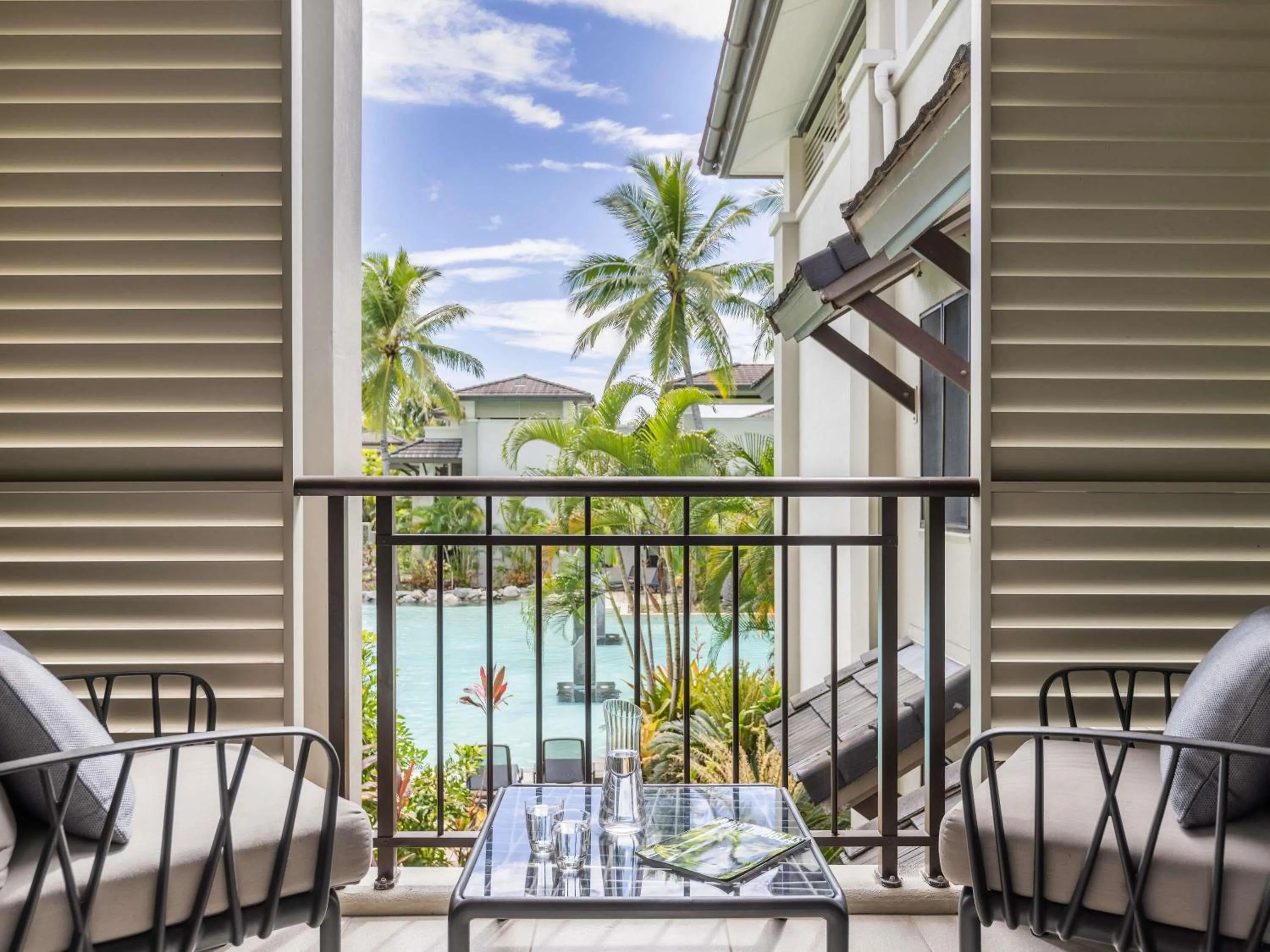 Bedroom in Pullman Port Douglas Sea Temple Resort and Spa