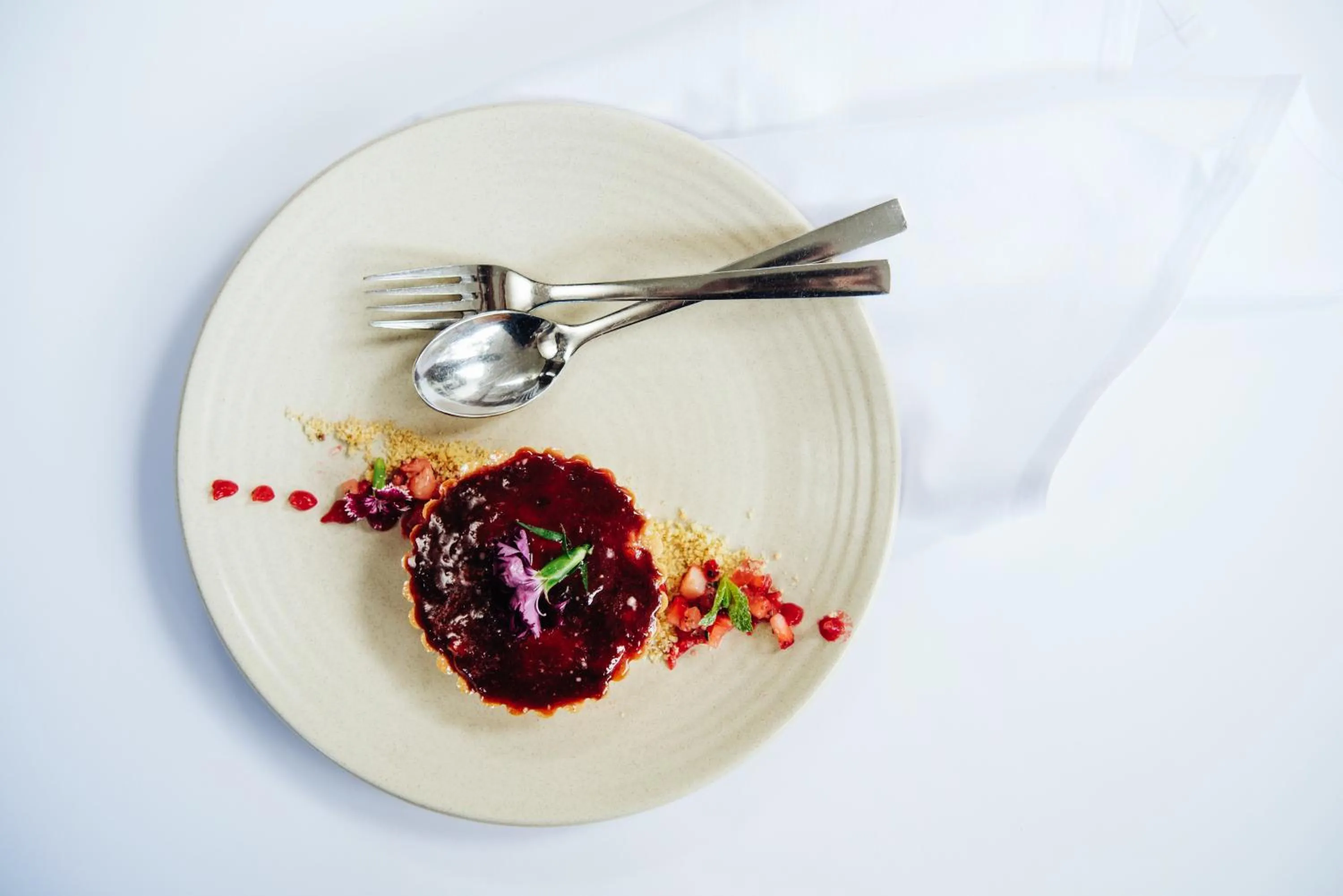 Restaurant/places to eat in Pullman Port Douglas Sea Temple Resort and Spa