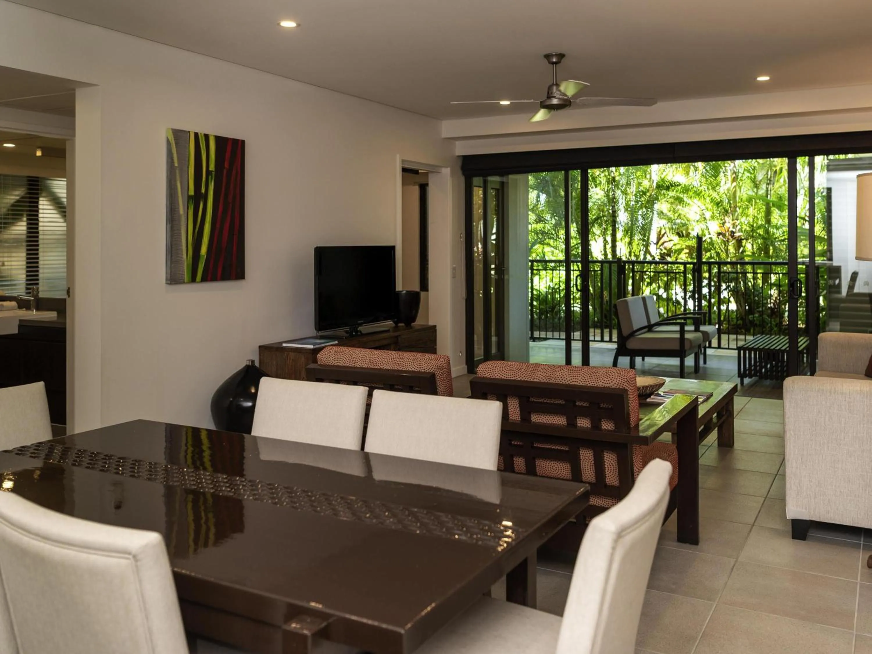 Bedroom in Pullman Port Douglas Sea Temple Resort and Spa