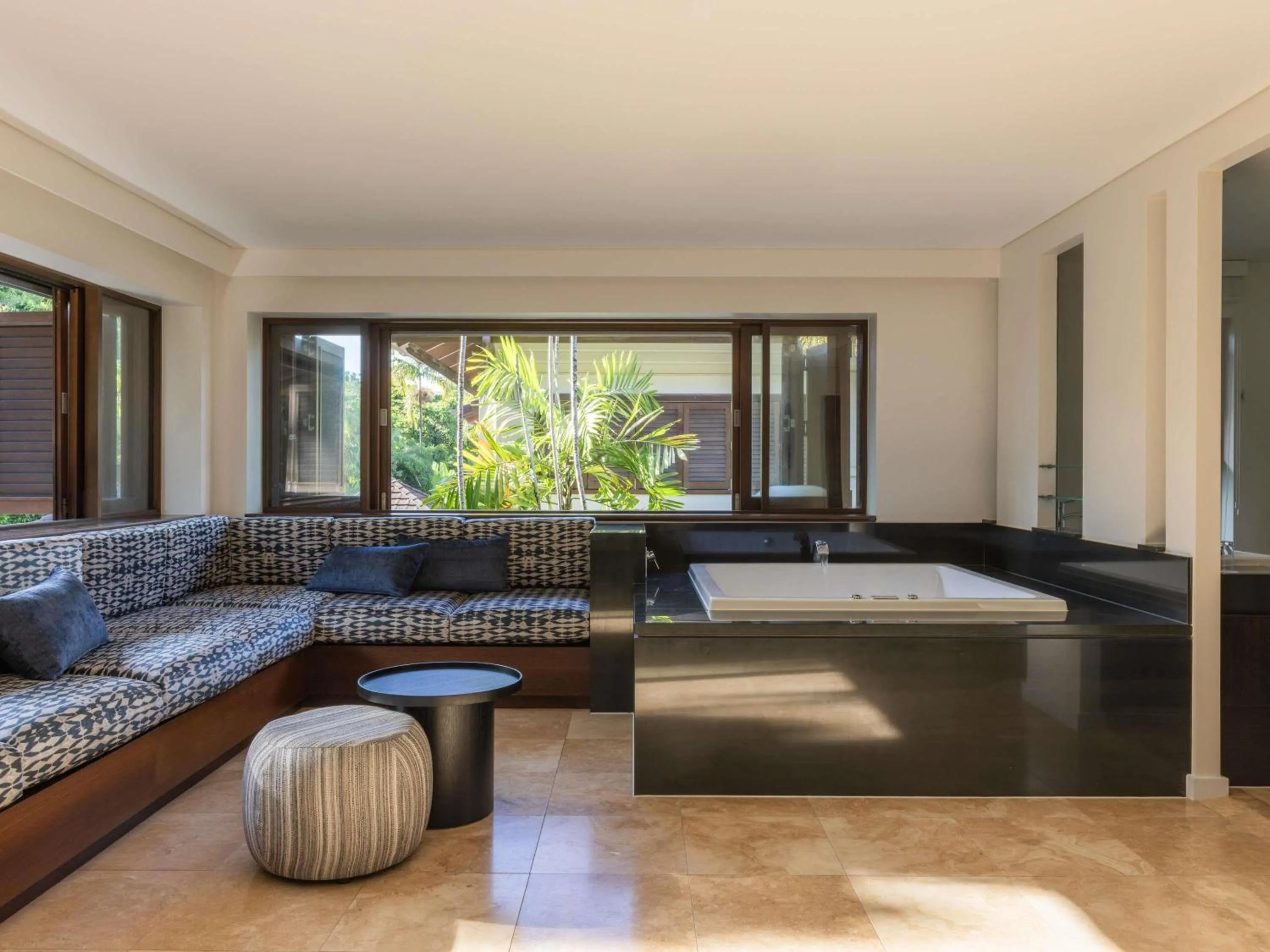 Bedroom in Pullman Port Douglas Sea Temple Resort and Spa
