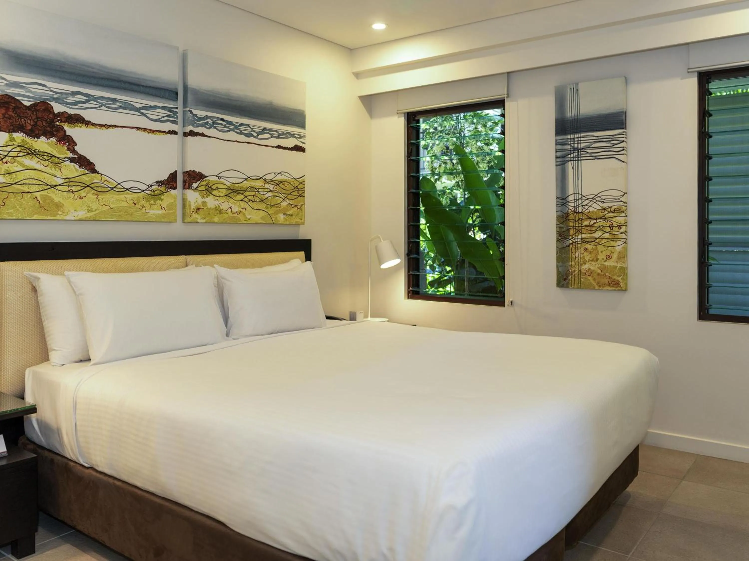 Bedroom, Bed in Pullman Port Douglas Sea Temple Resort and Spa