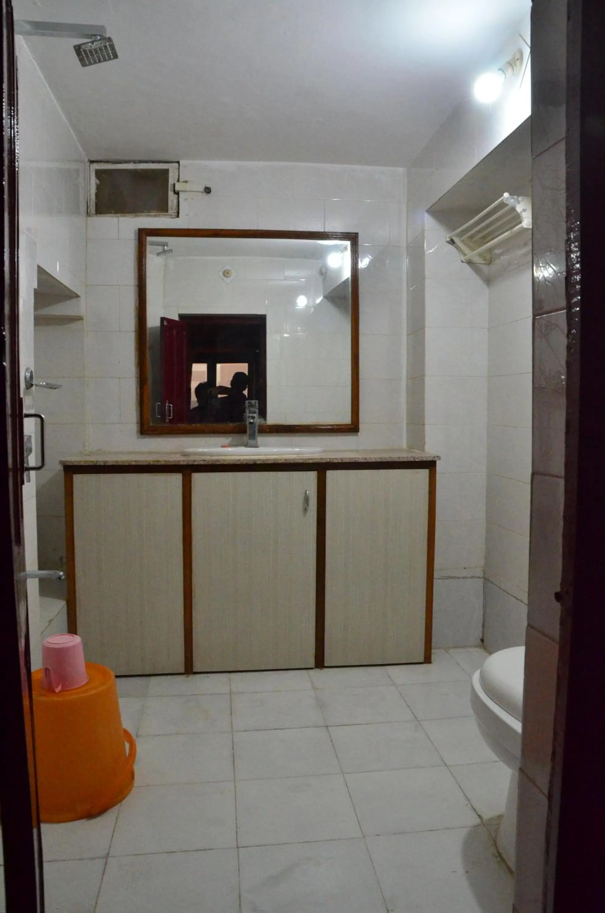 Bathroom in Deepak Hotel & Restaurant