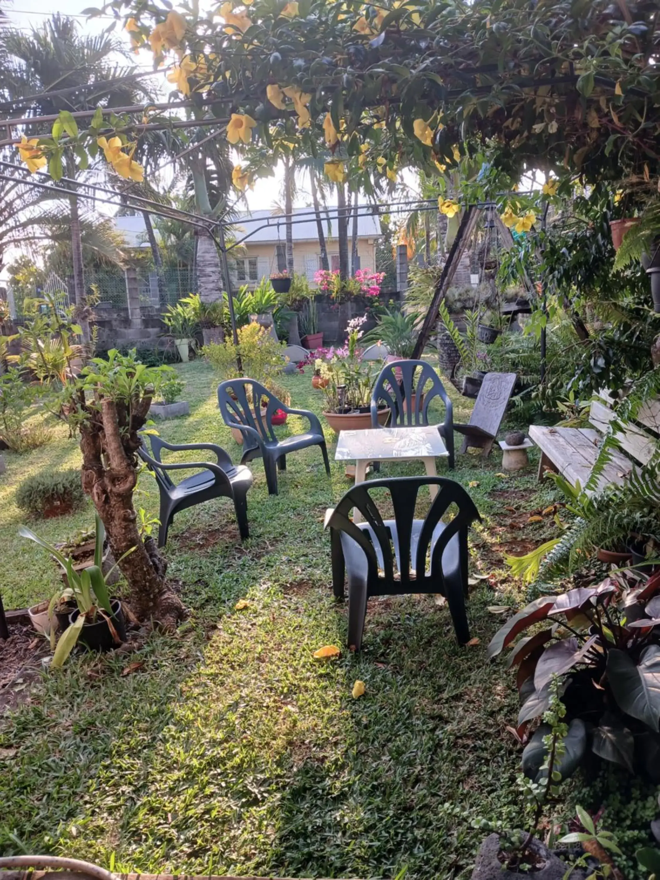 Double Room with Private Bathroom in Ambiance sud sauvage Double Room with Private Bathroom in Ambiance sud sauvage