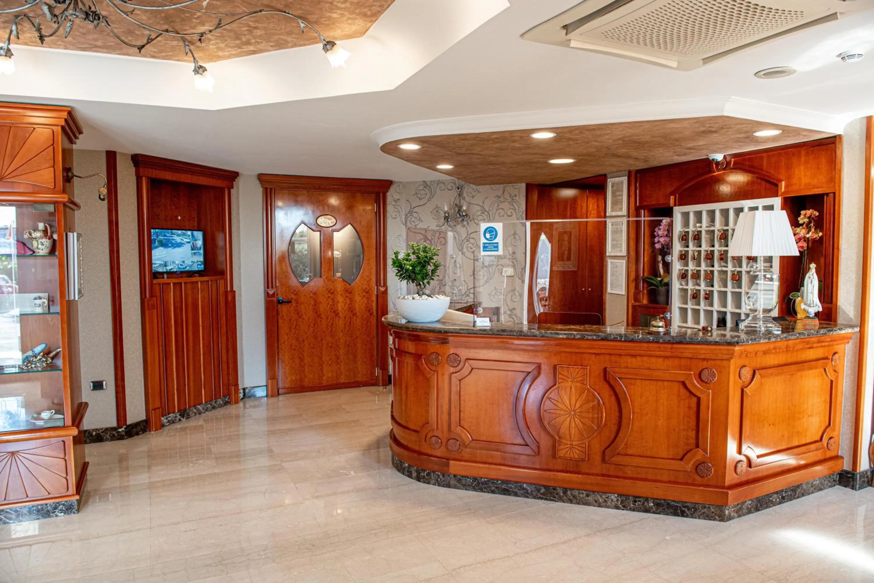 Lobby or reception in Hotel Bellavista