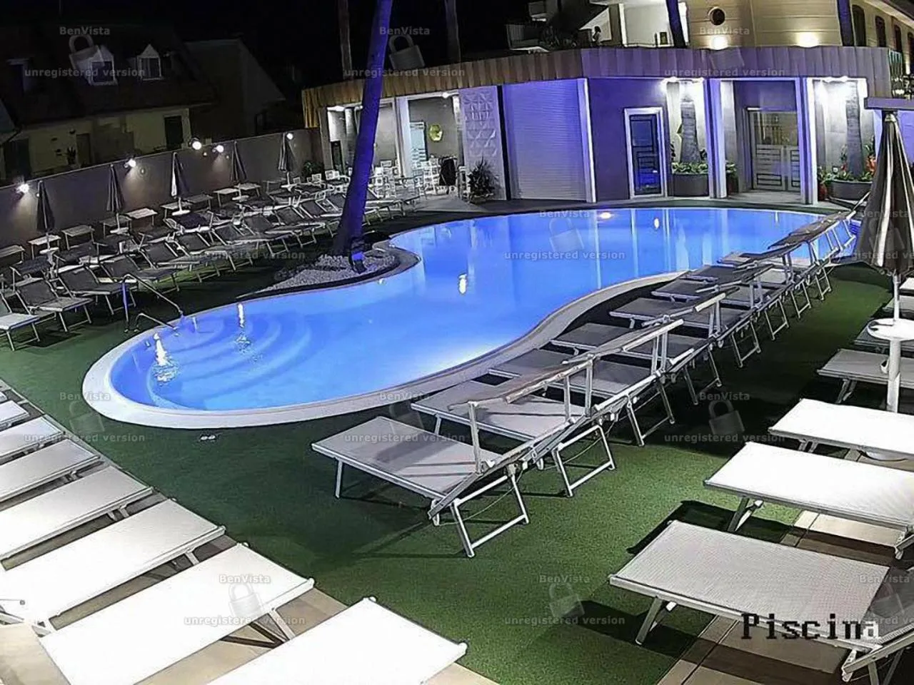 Swimming pool in Hotel Bellavista