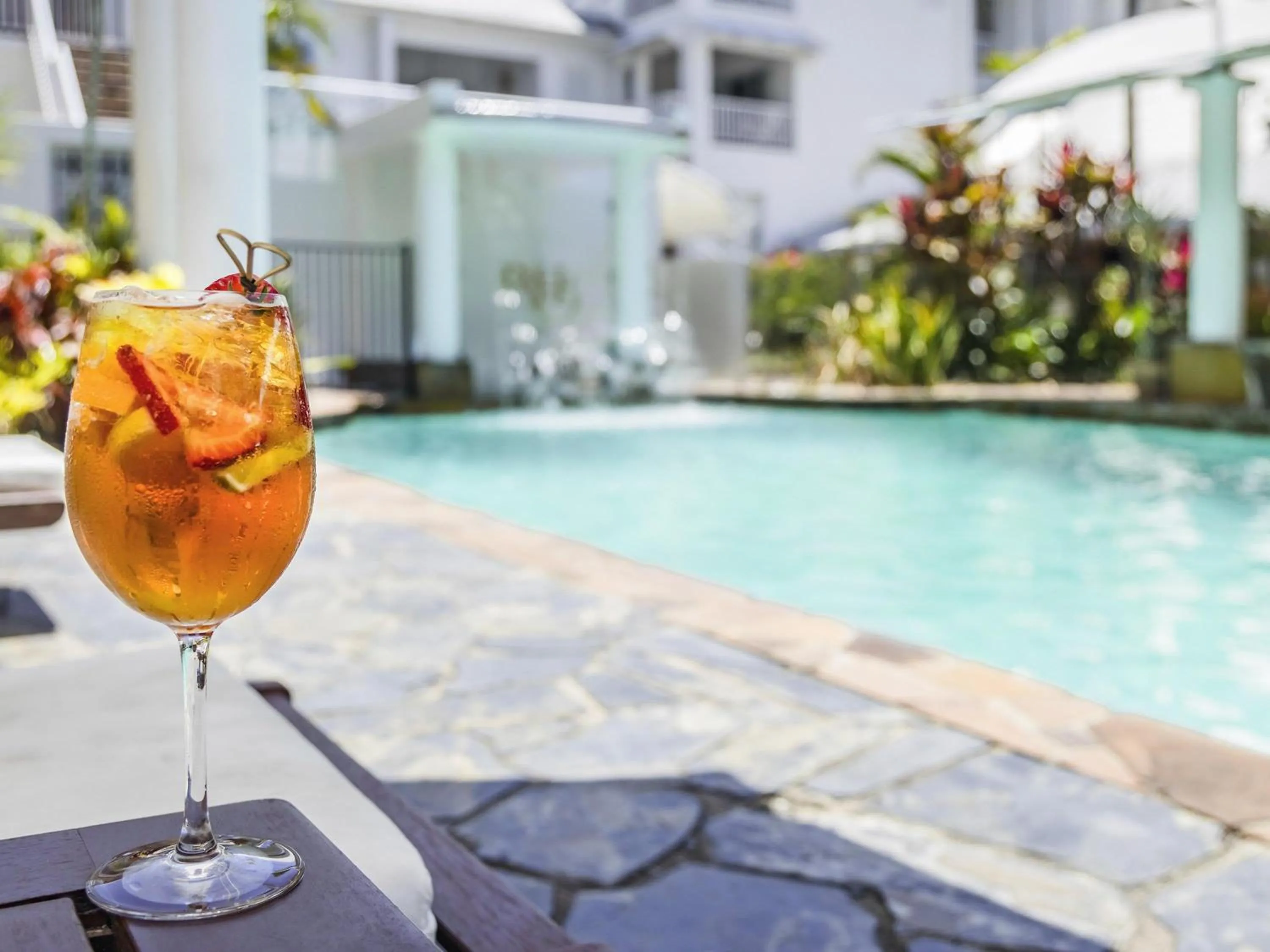 Lounge or bar in The Reef House Adults Retreat - Enjoy 28 Complimentary Inclusions