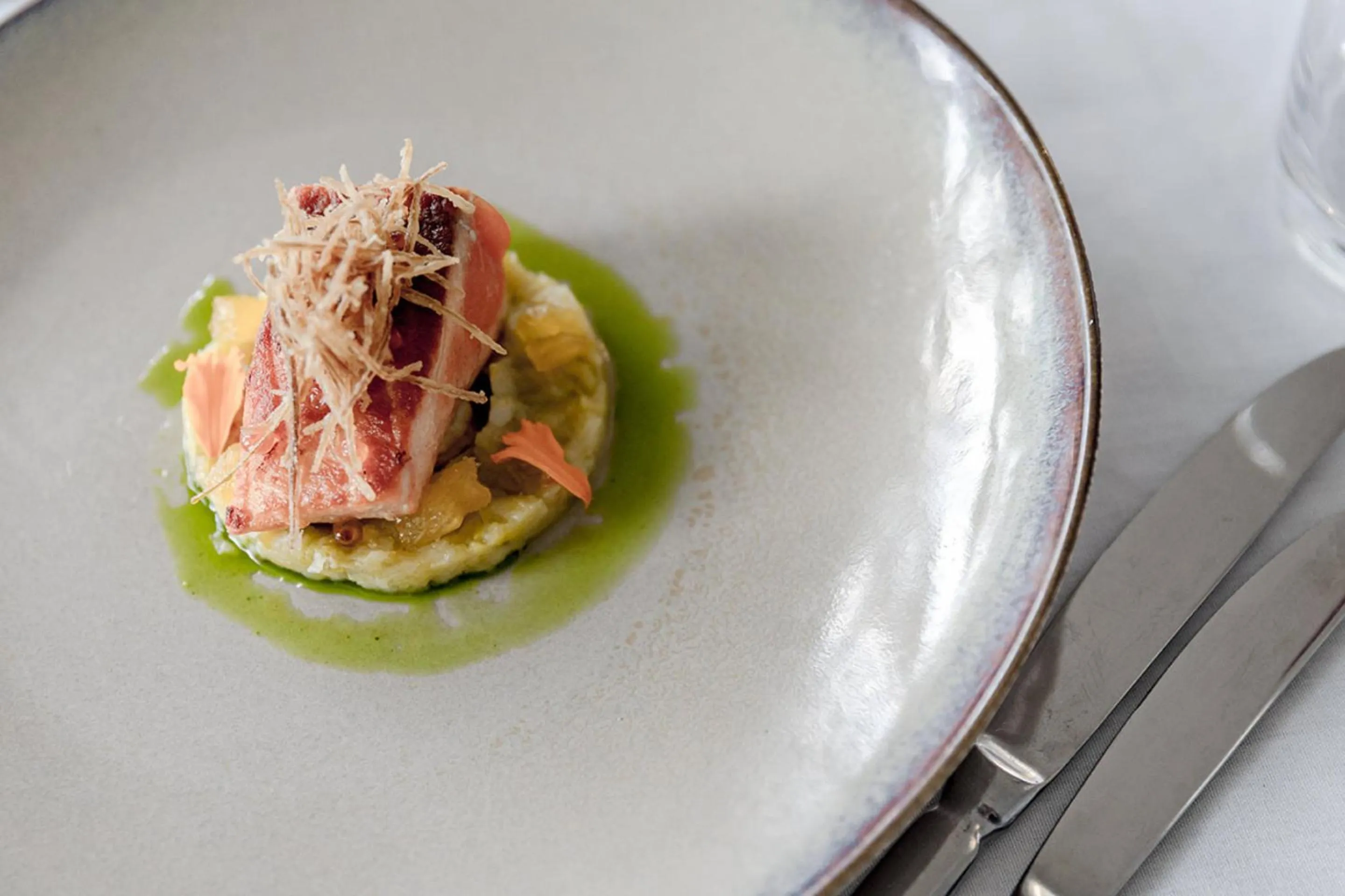 Food and drinks in The Reef House Adults Retreat - Enjoy 28 Complimentary Inclusions