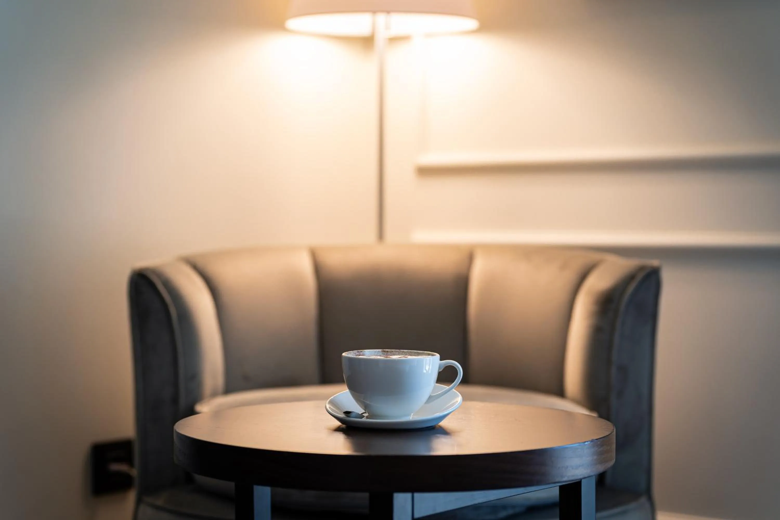 Bedroom in Hotel California by Aycon