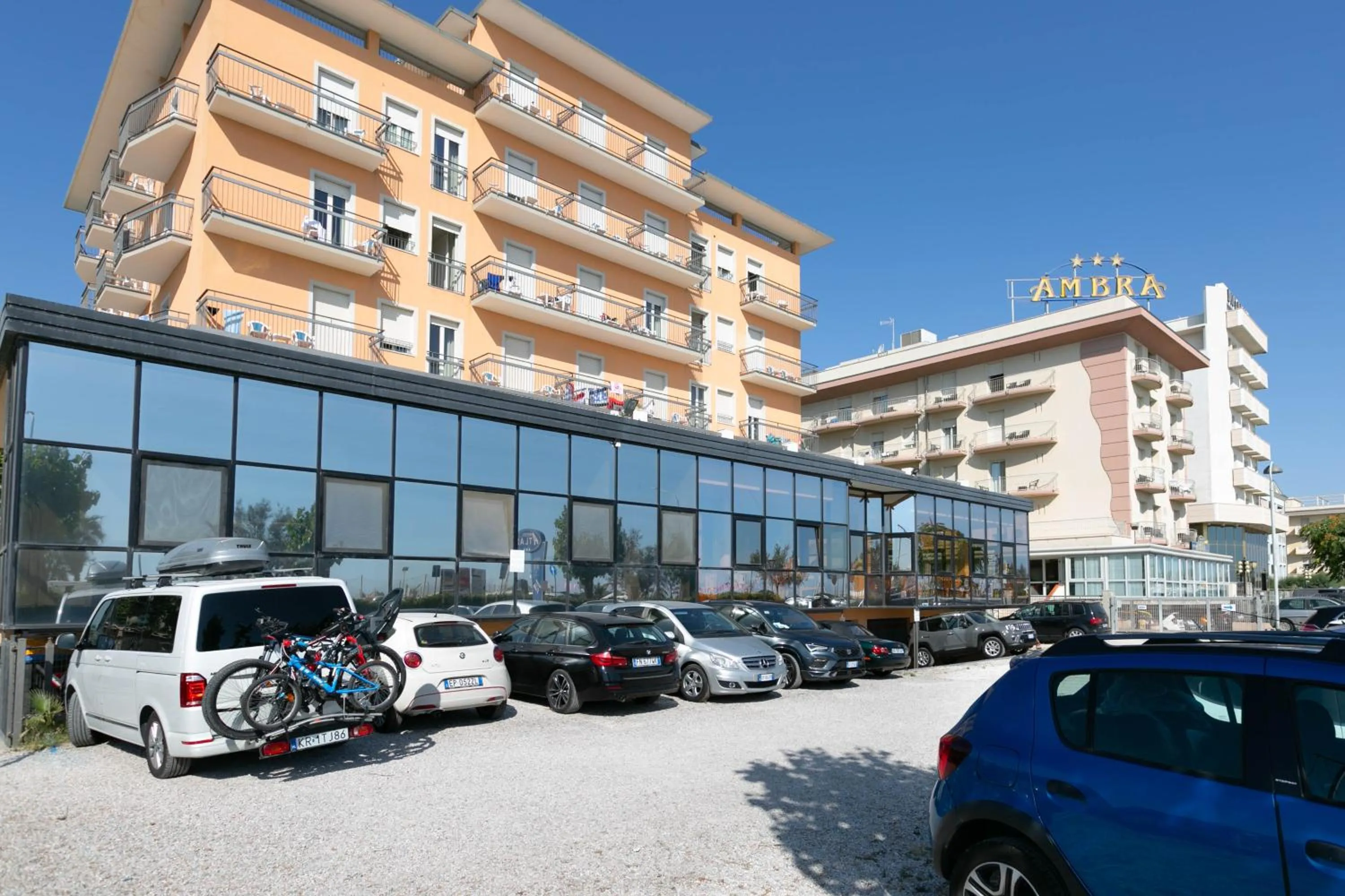 Parking in Hotel Atlas