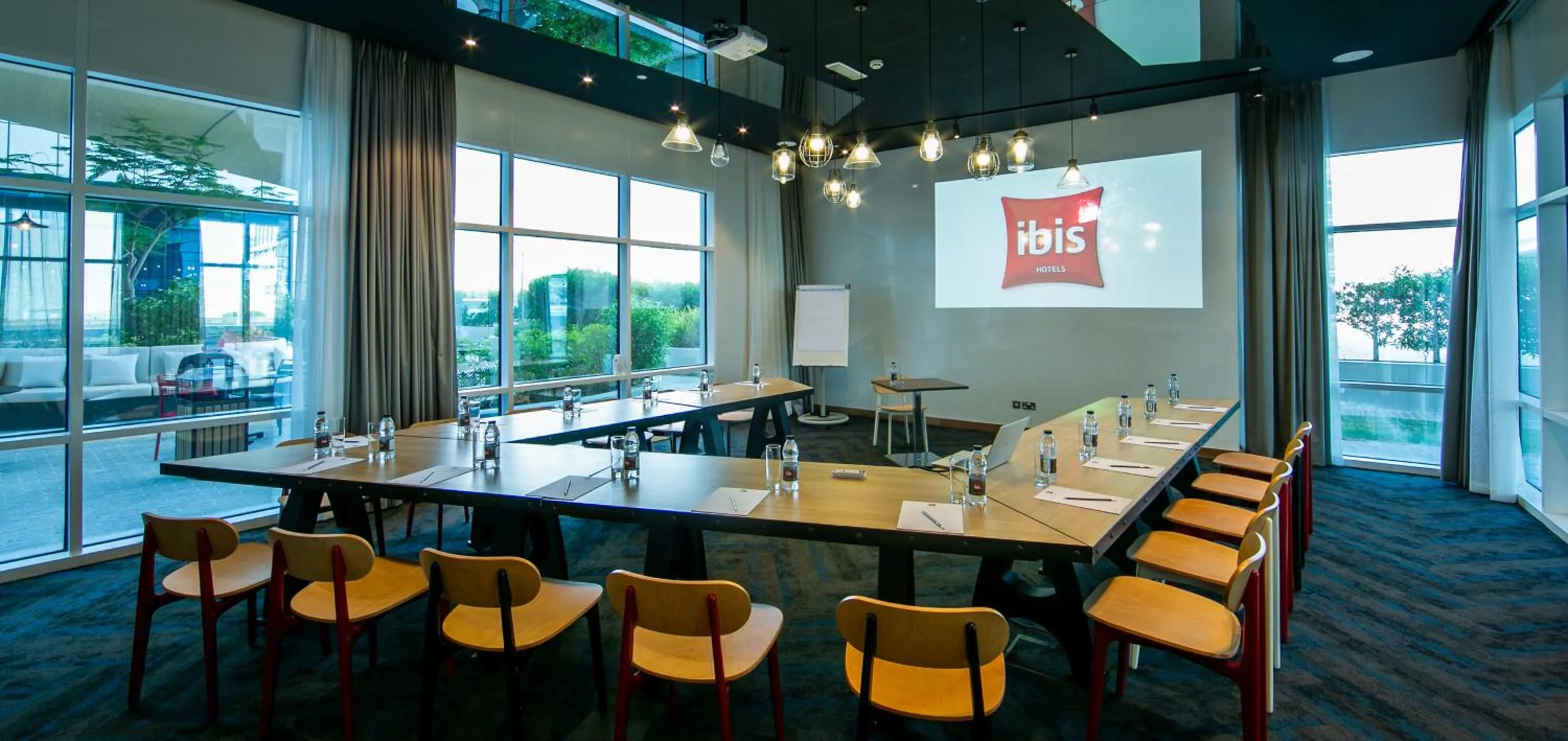 Business facilities in Ibis Al Barsha
