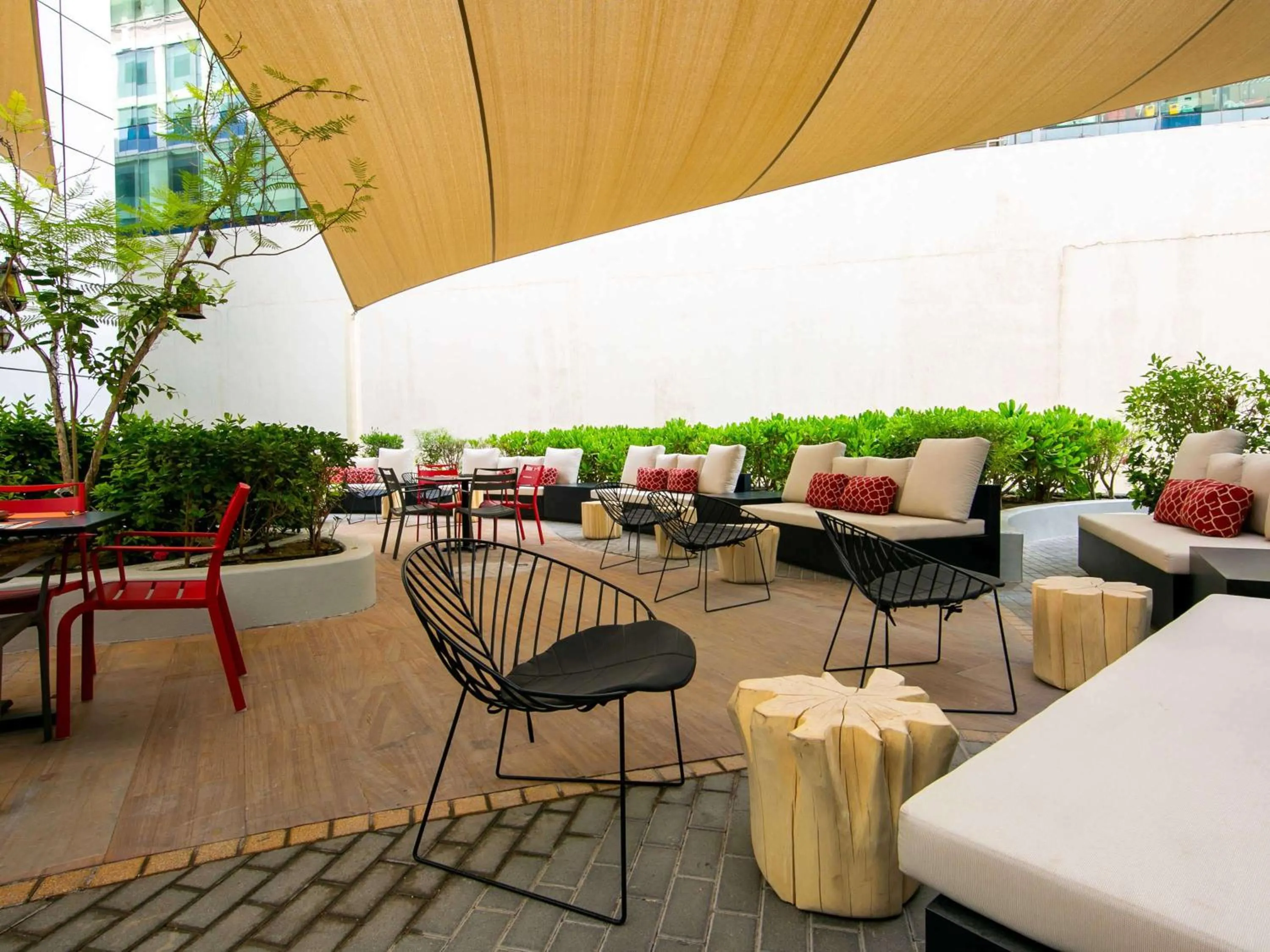 On site in Ibis Al Barsha