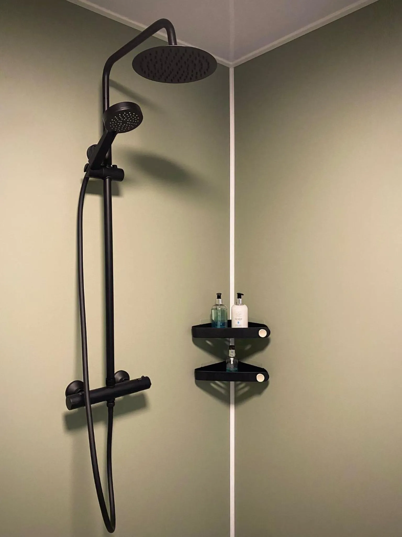 Lochside Guest House