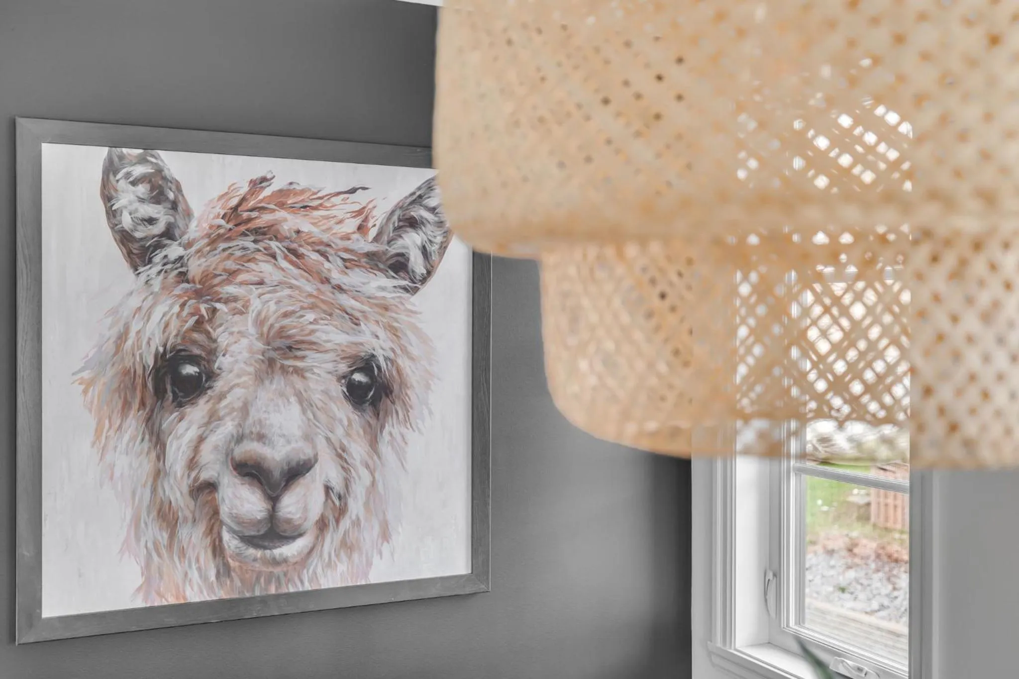 Decorative detail in INITIAL - HORIZON - Chutes-Montmorency