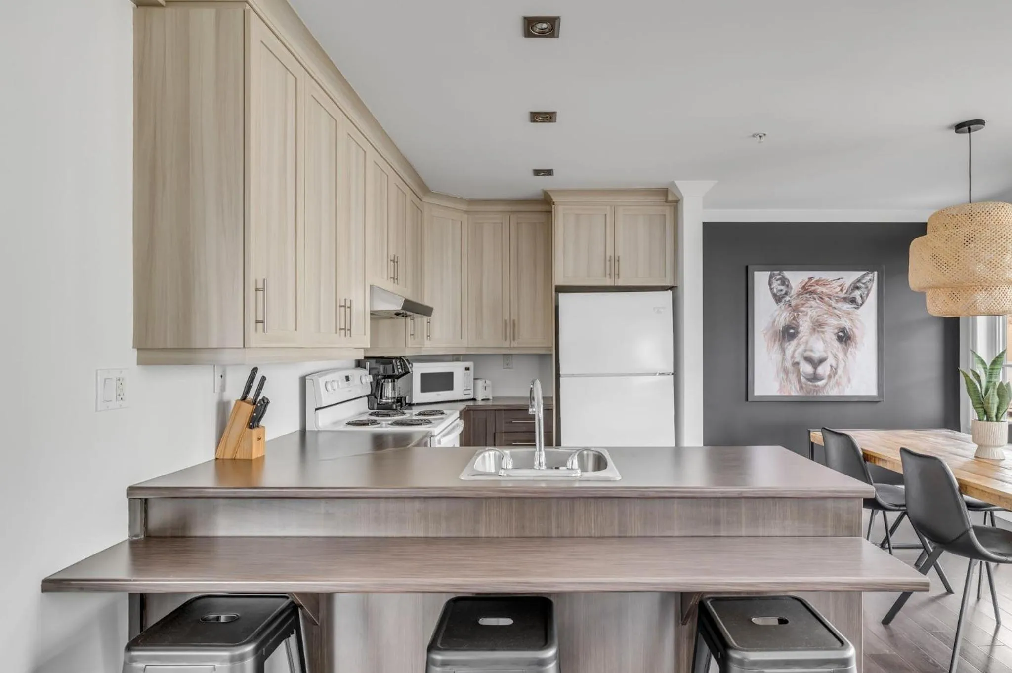 Kitchen or kitchenette in INITIAL - HORIZON - Chutes-Montmorency