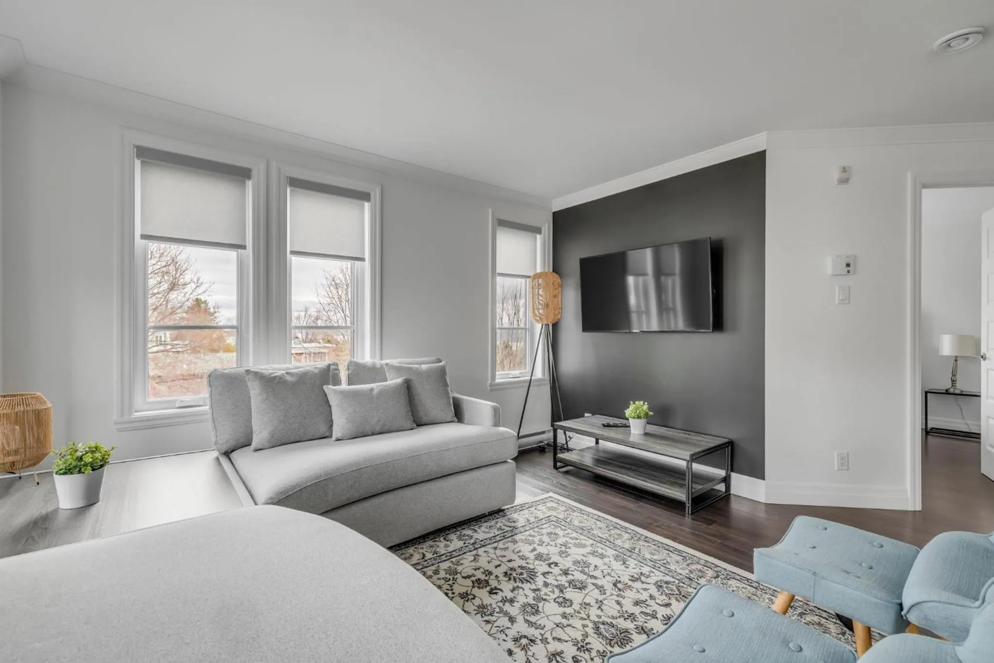 TV and multimedia in INITIAL - HORIZON - Chutes-Montmorency