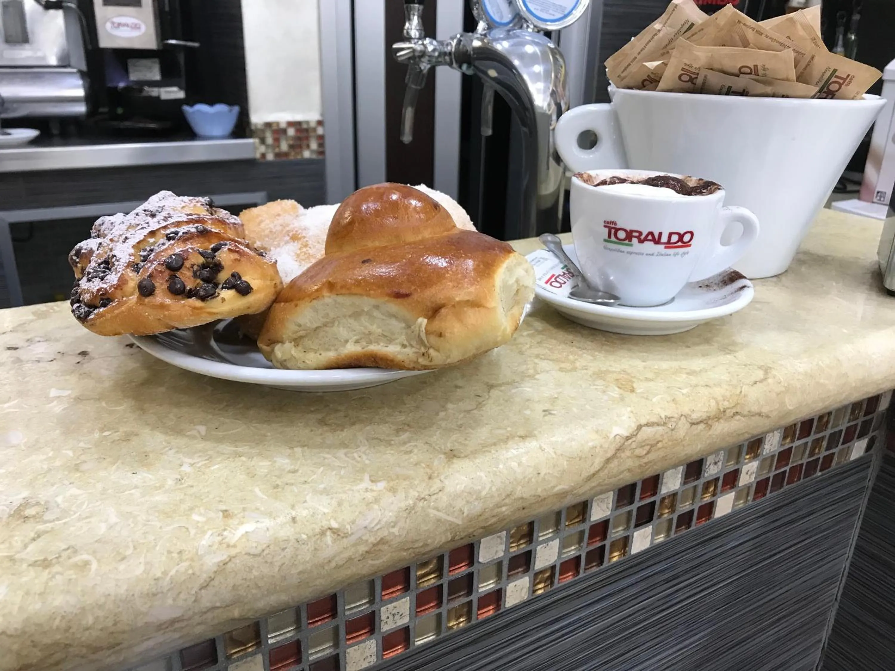 Breakfast in B&B Maremy... I 4 Elementi