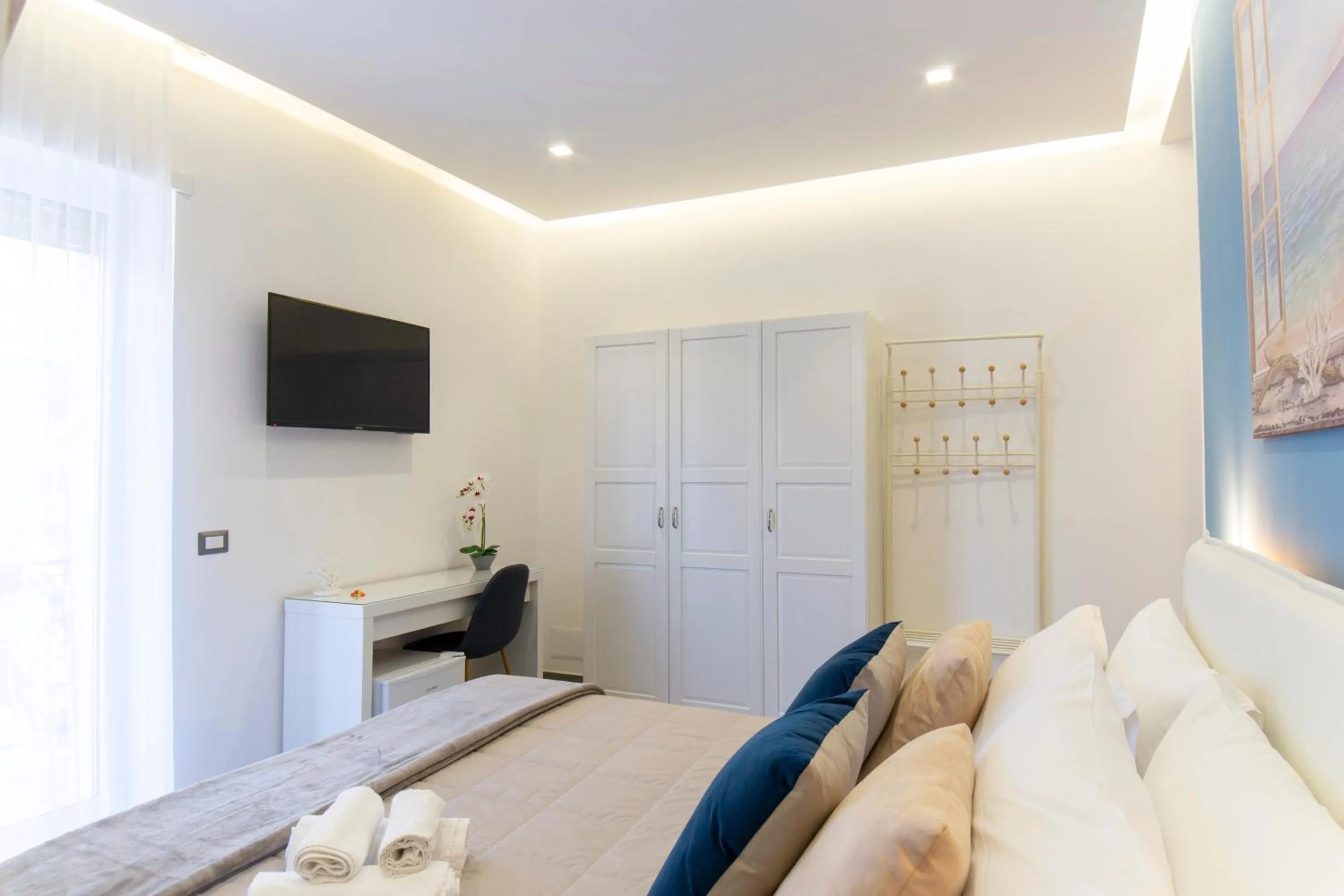 Photo of the whole room, Bed in B&B Maremy... I 4 Elementi