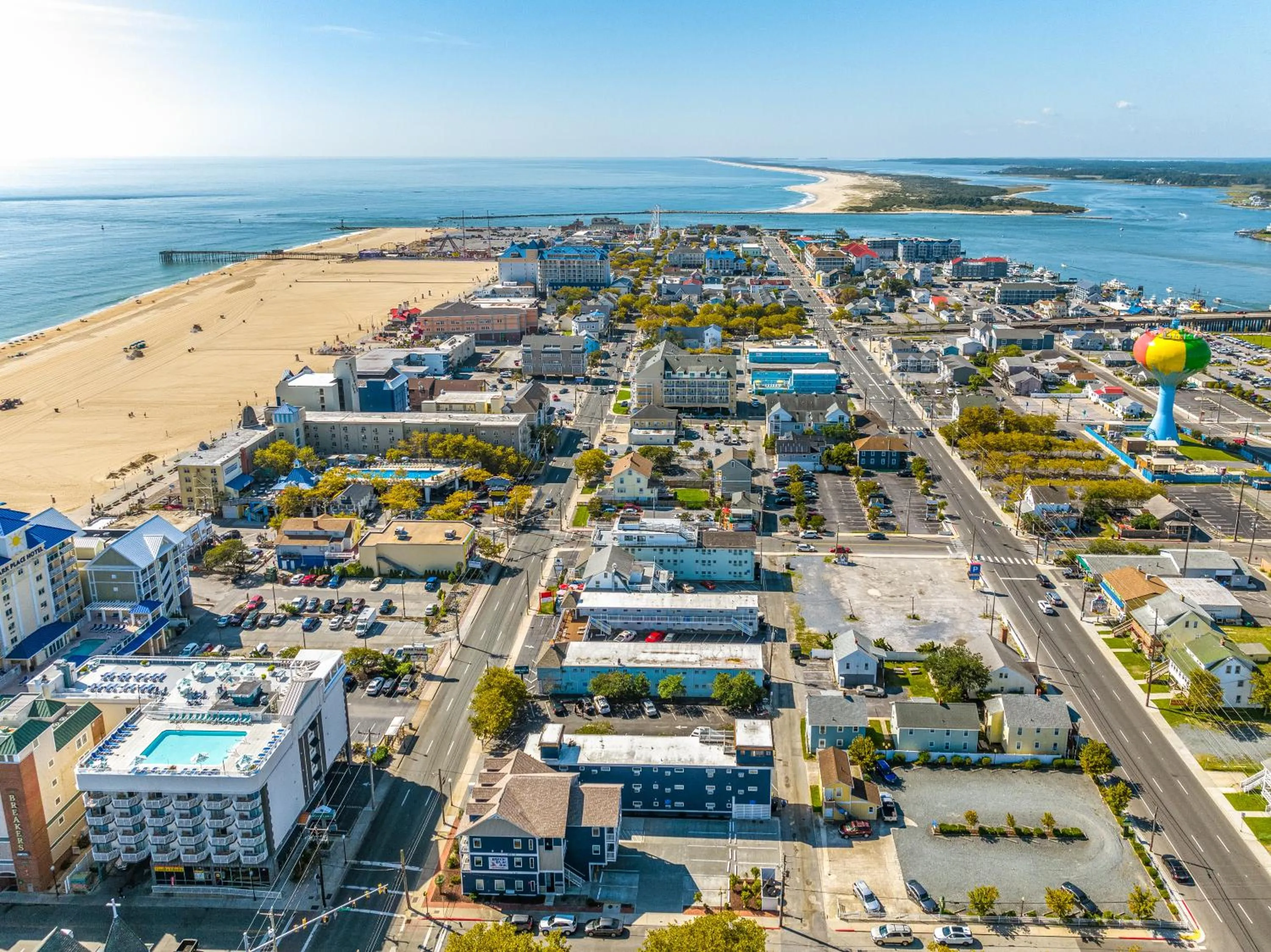 Property building in Beach Bum Inn