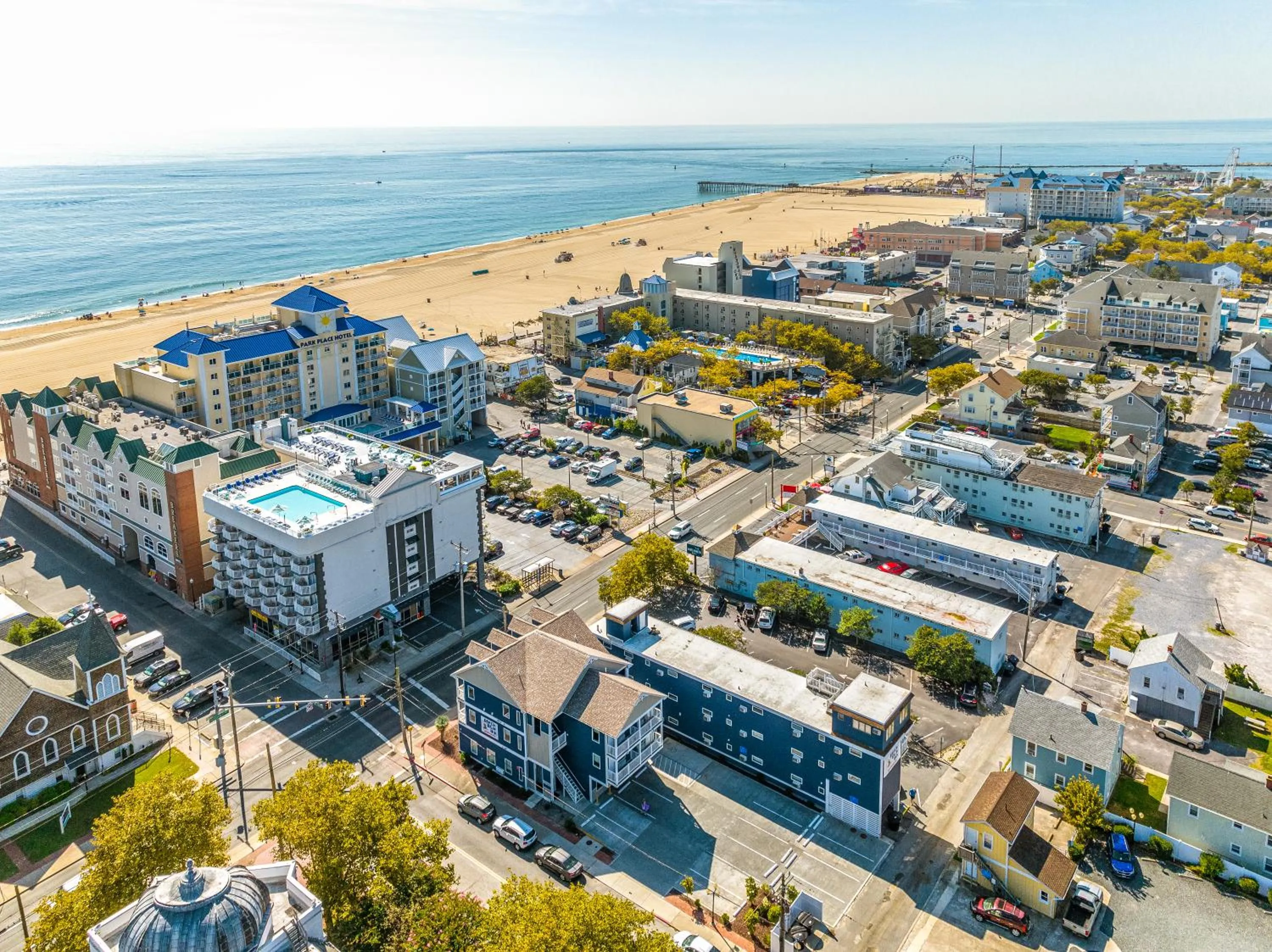 Property building in Beach Bum Inn