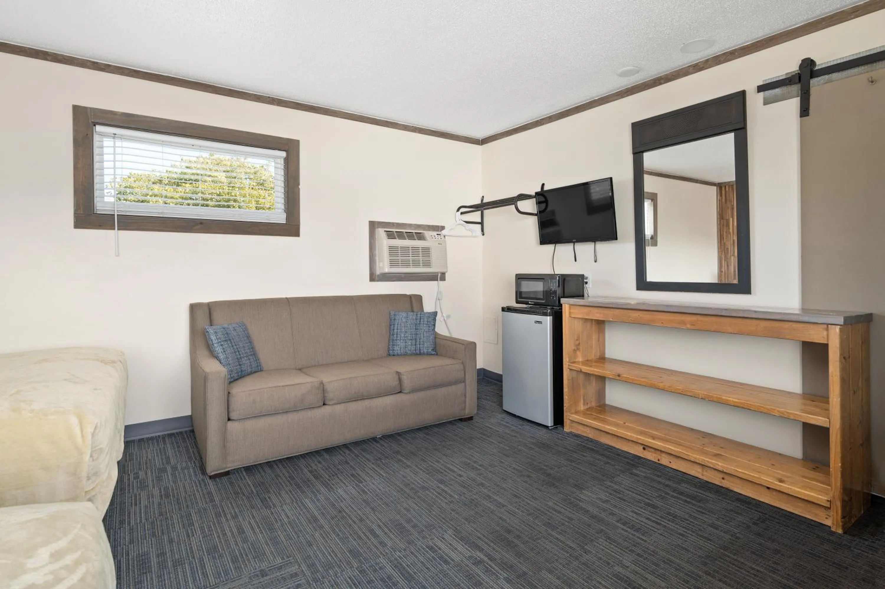 Bedroom in Beach Bum Inn