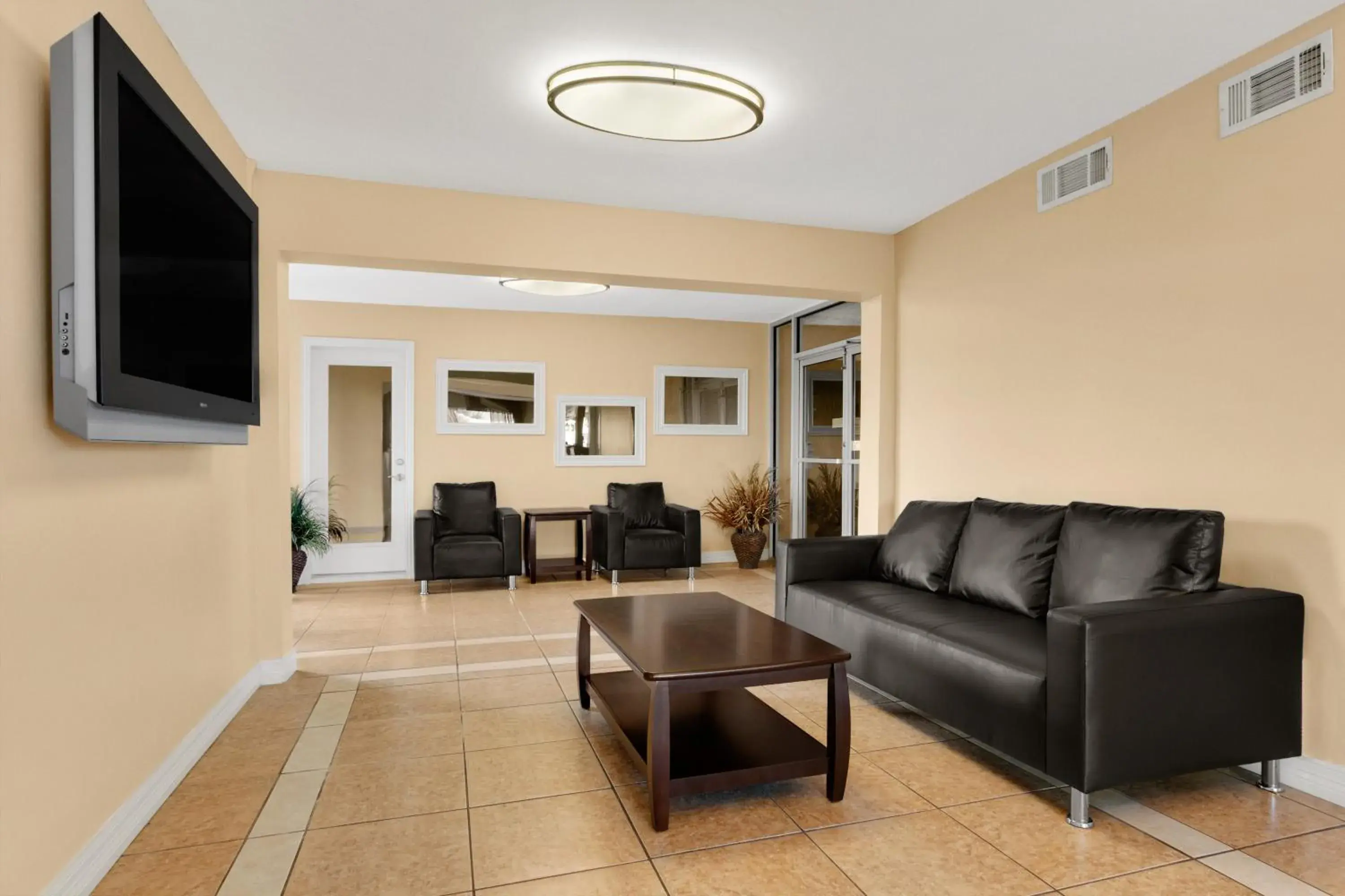 Lobby or reception in Super 8 by Wyndham Fort Worth TX Lobby or reception in Super 8 by Wyndham Fort Worth TX