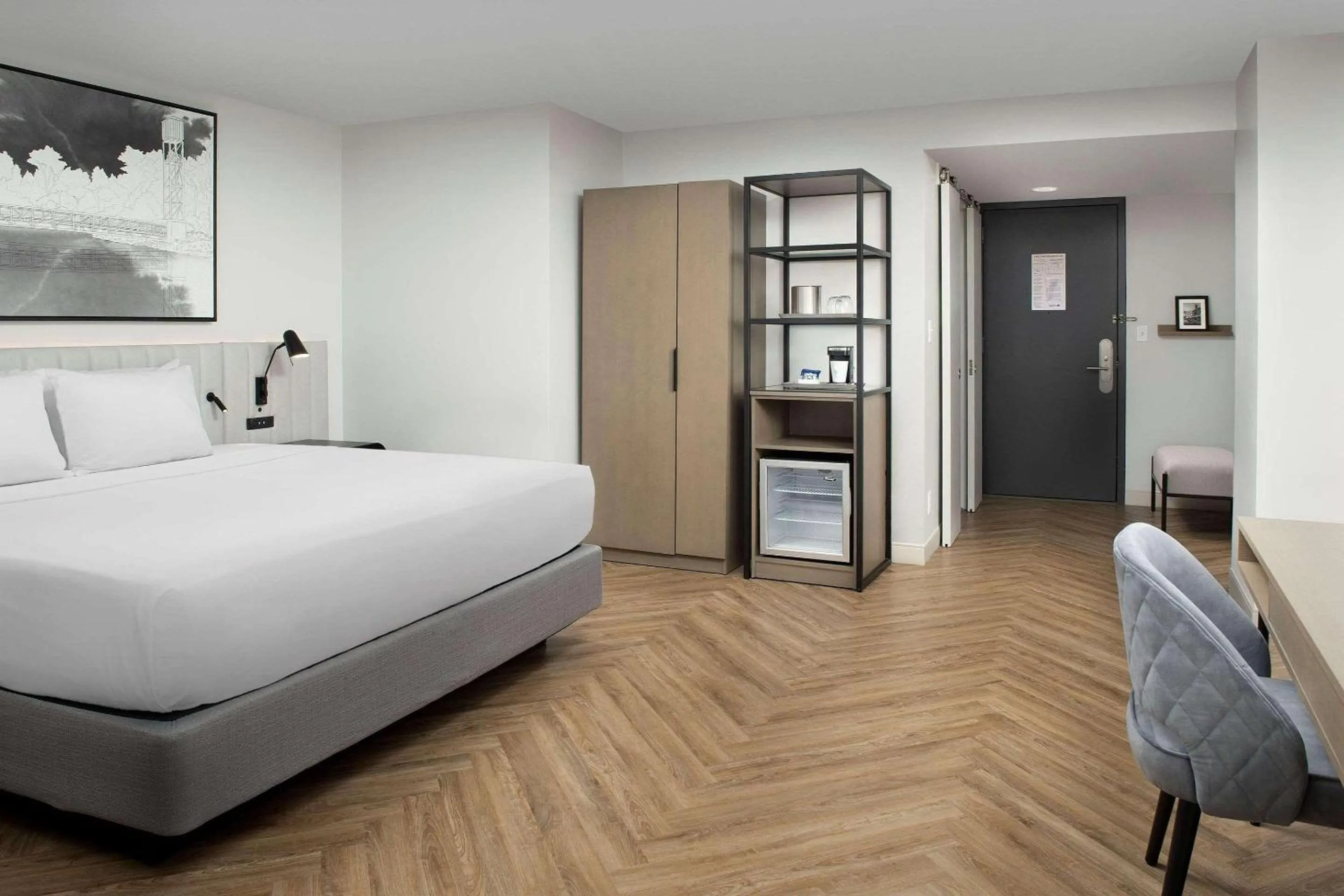 Bedroom, Bed in Radisson Blu Fargo