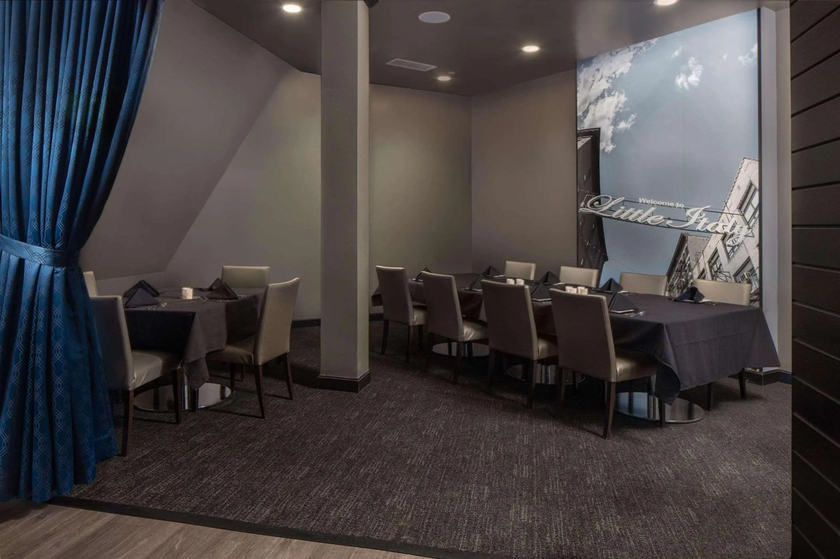 Restaurant/places to eat in Radisson Blu Fargo