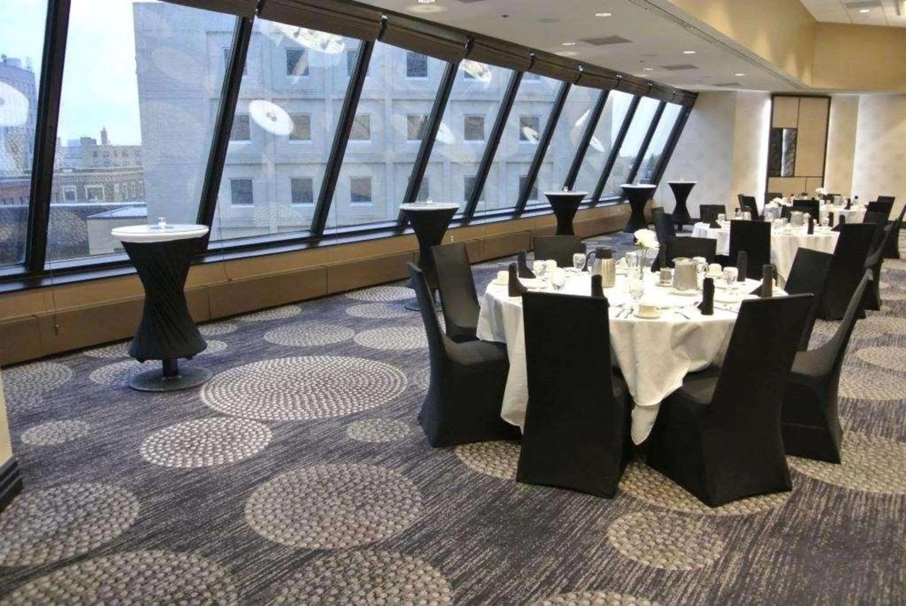 Meeting/conference room in Radisson Blu Fargo