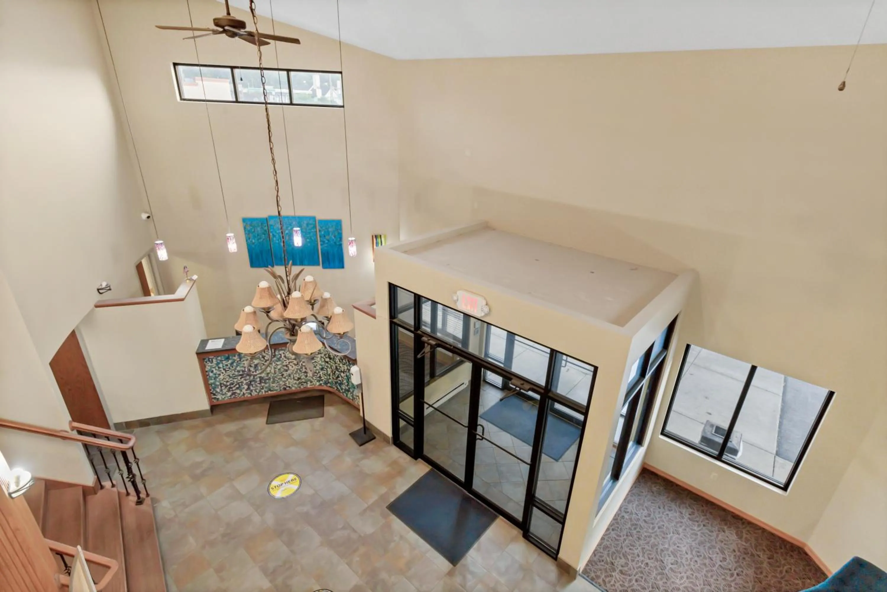 Lobby or reception in Waterbird Lakeside Inn