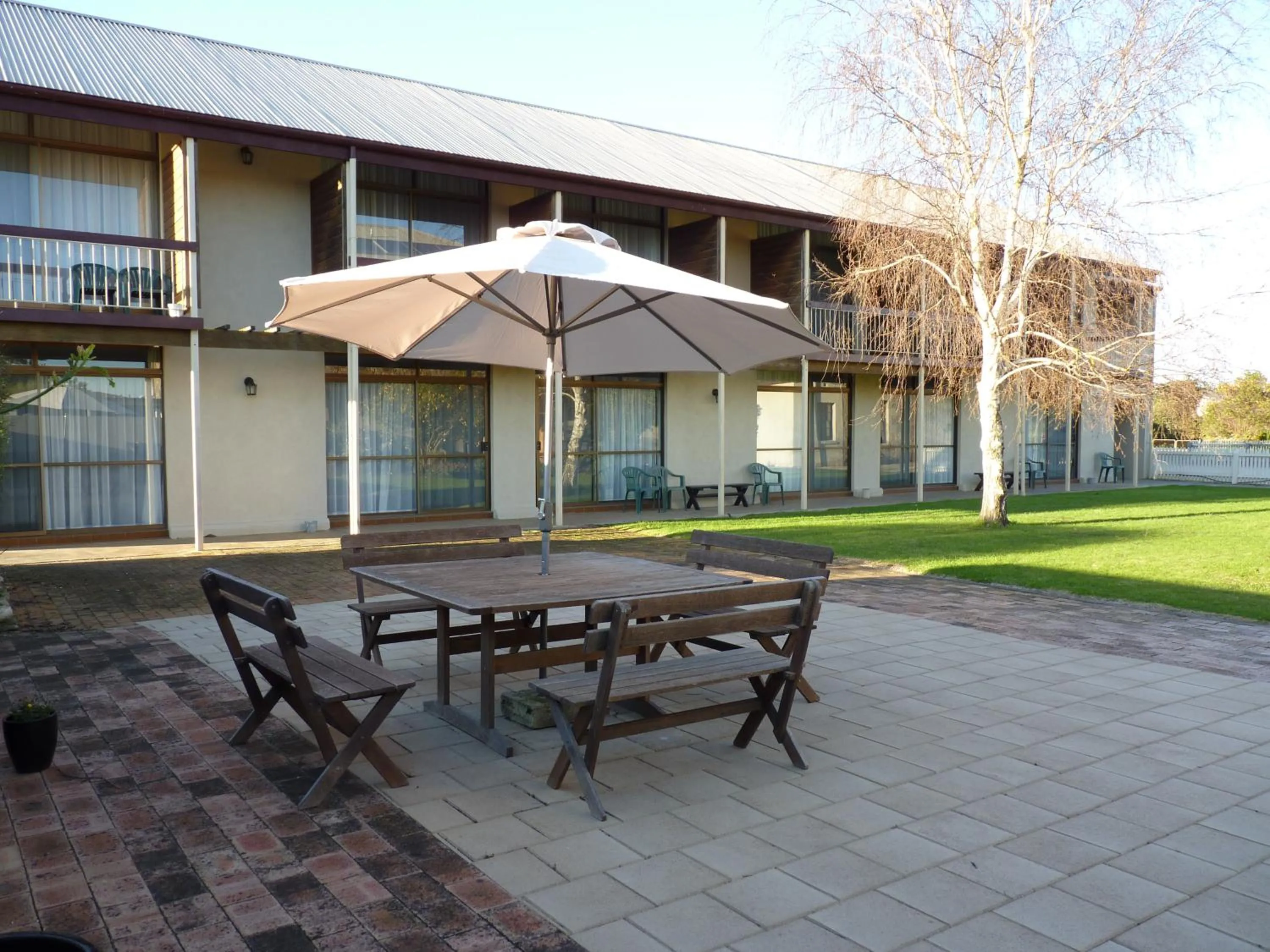 Patio in Coonawarra Motor Lodge