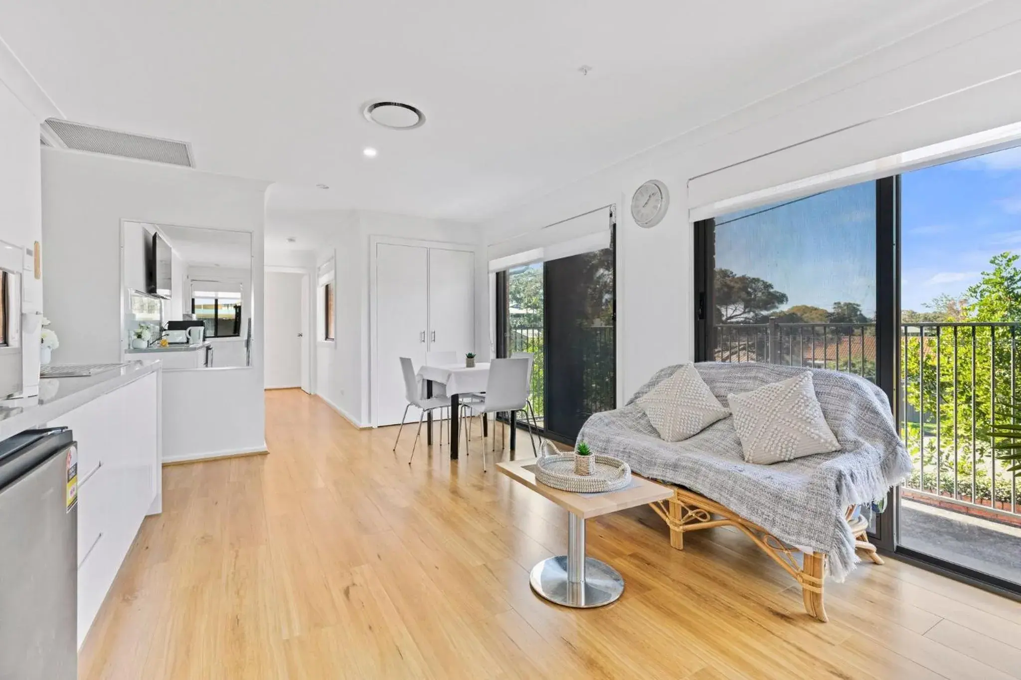 Apartment with Balcony in Lemon Tree Passage Motel Apartment with Balcony in Lemon Tree Passage Motel