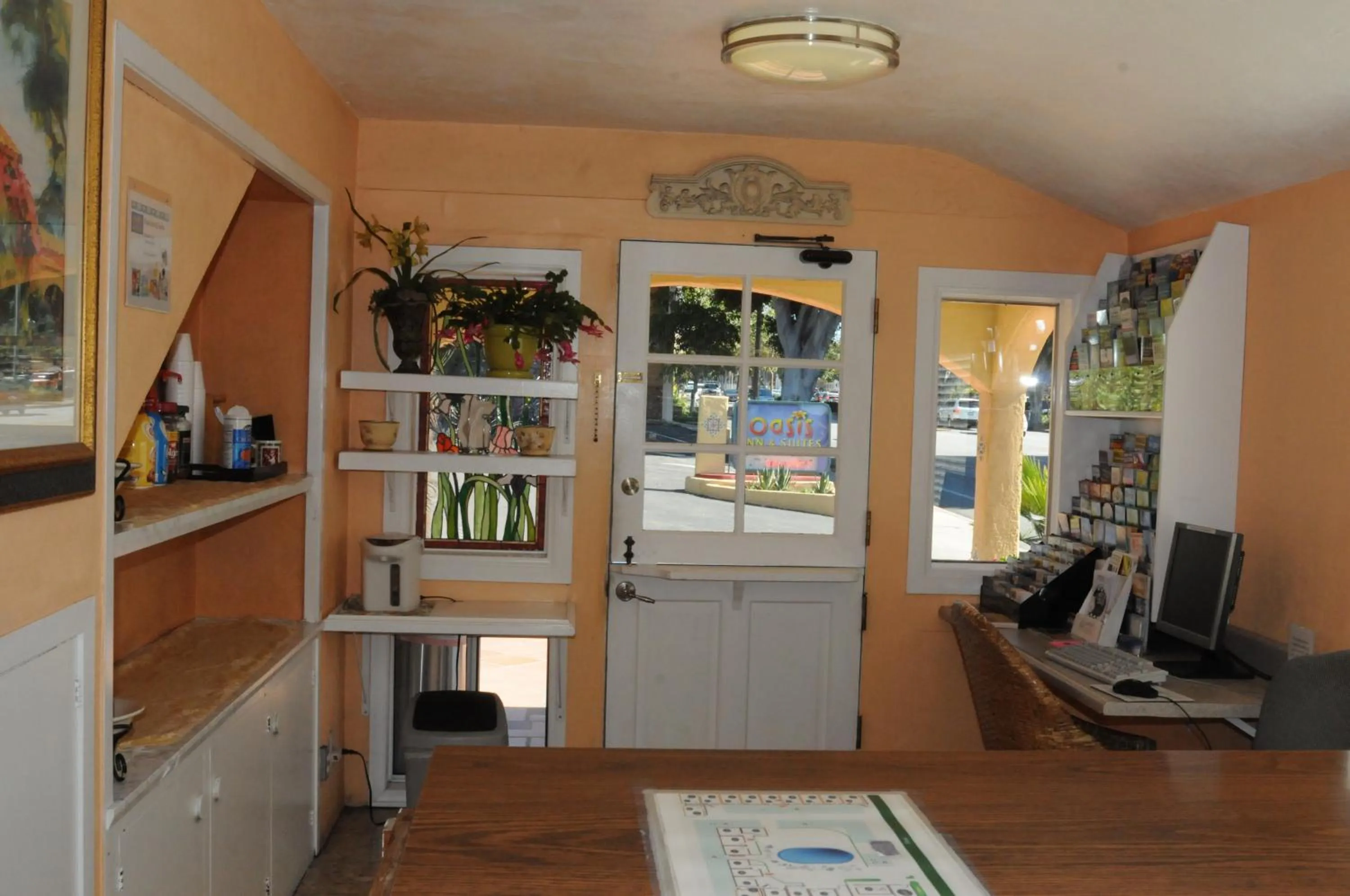 Lobby or reception in Oasis Inn and Suites
