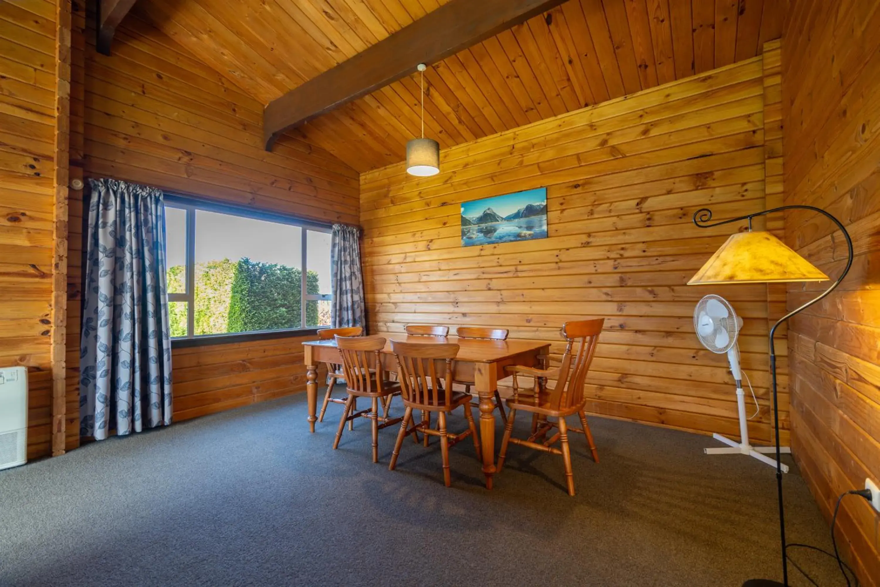 Living room in Te Anau Top 10 Holiday Park and Motels Living room in Te Anau Top 10 Holiday Park and Motels